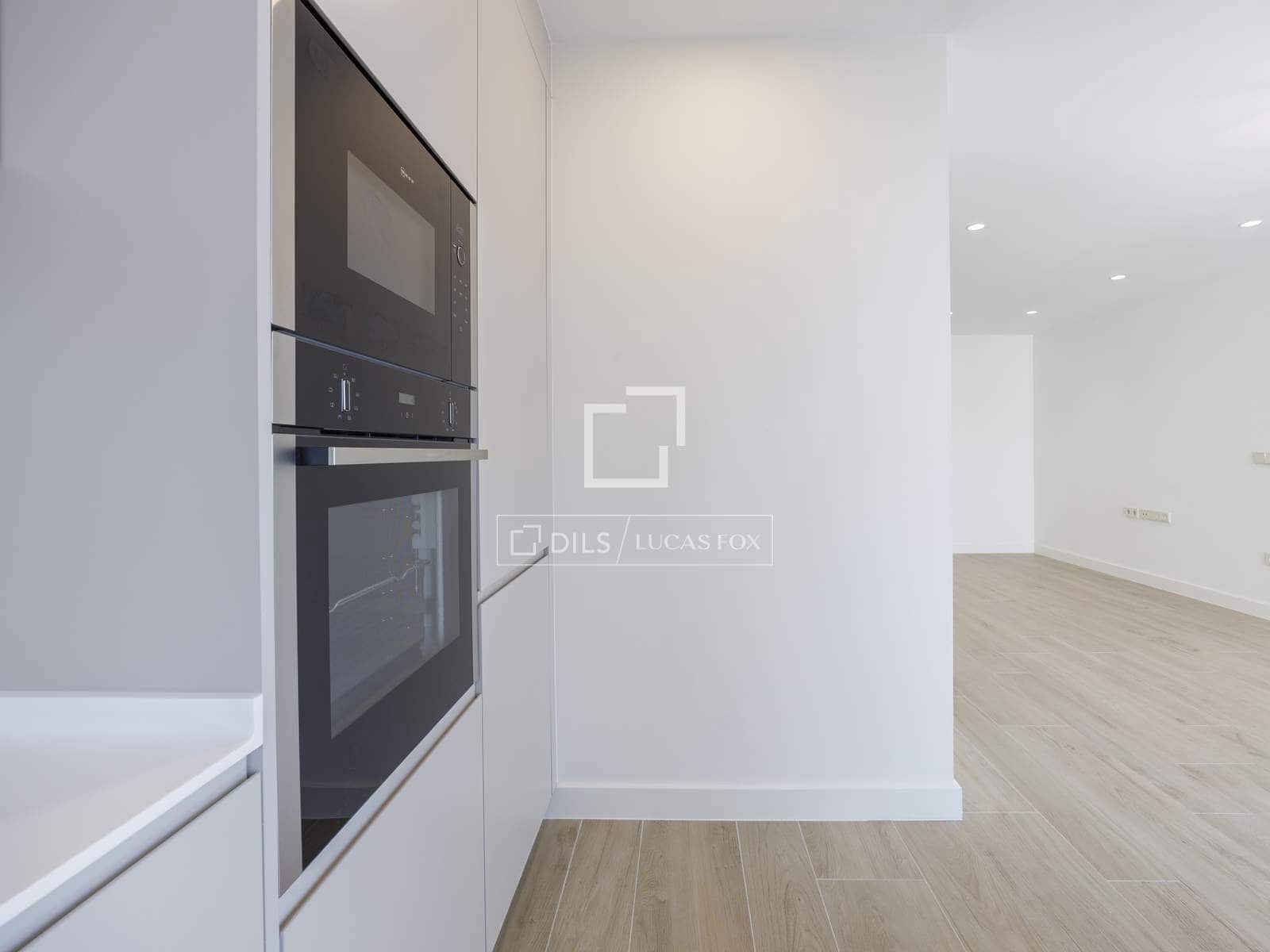 2 soverom Leilighet til leie i Valencia by med svømmebasseng garasje - € 2 400 (Ref: 7791622)