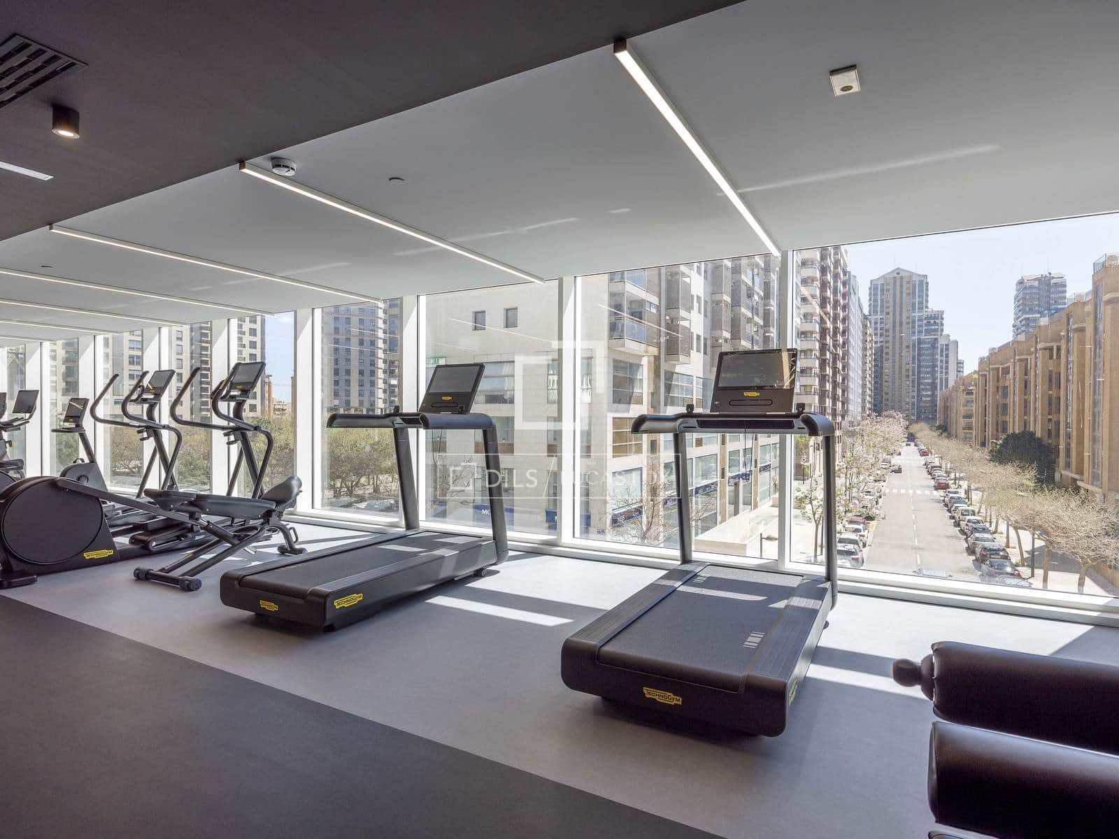 2 soverom Leilighet til leie i Valencia by med svømmebasseng garasje - € 2 400 (Ref: 7791622)