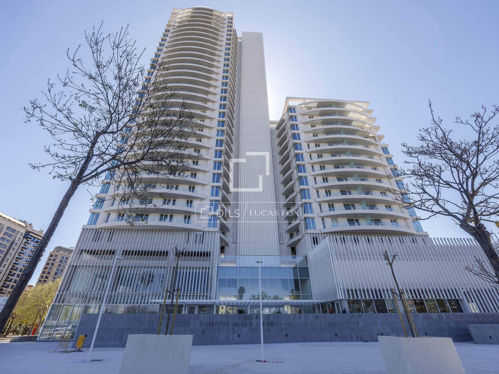 2 soverom Leilighet til leie i Valencia by med svømmebasseng garasje - € 2 400 (Ref: 7791622)