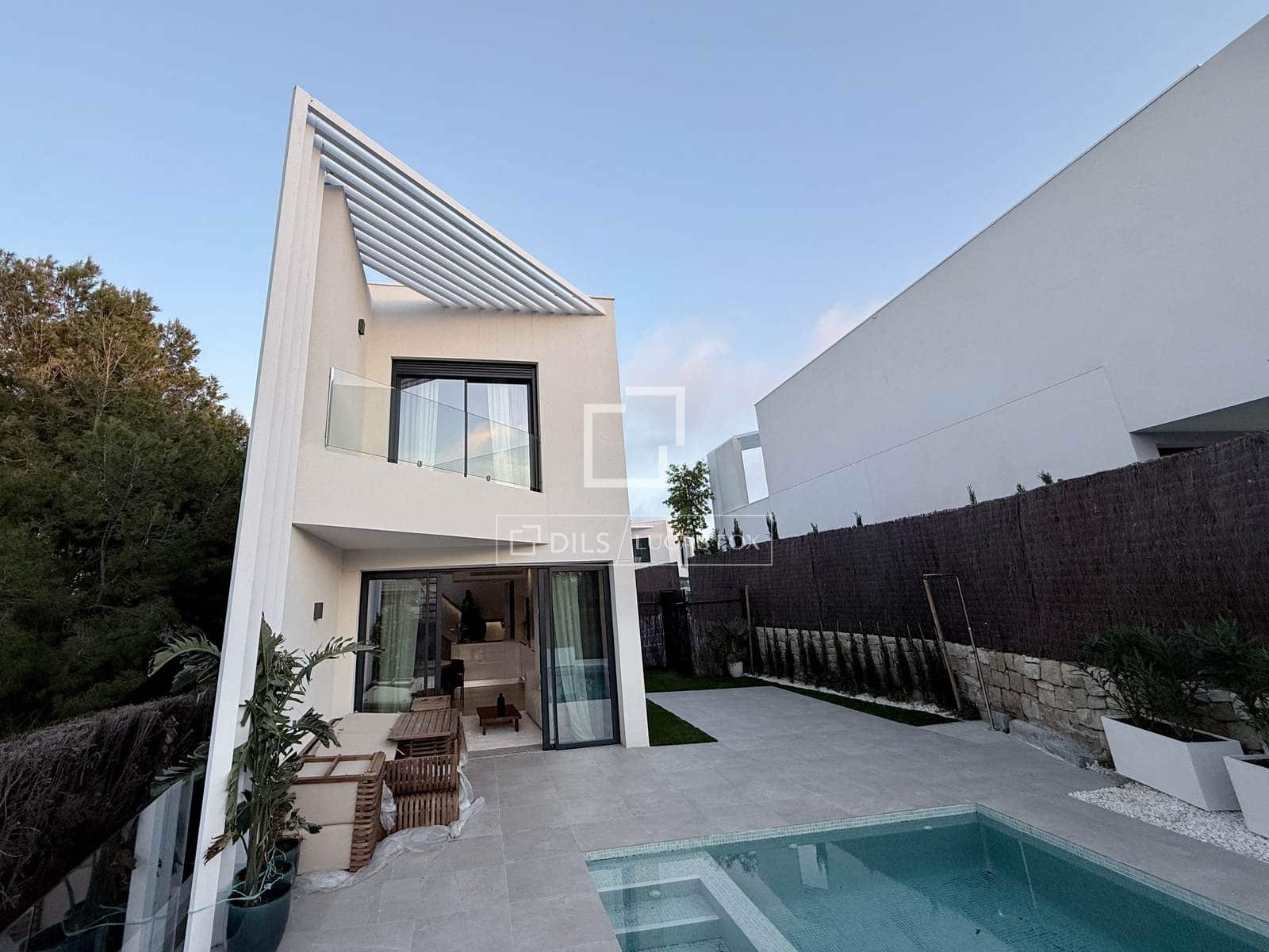 2 soveværelse Villa til salg i San Juan de Alicante / Sant Joan d'Alacant med swimmingpool garage - € 625.000 (Ref: 7795728)