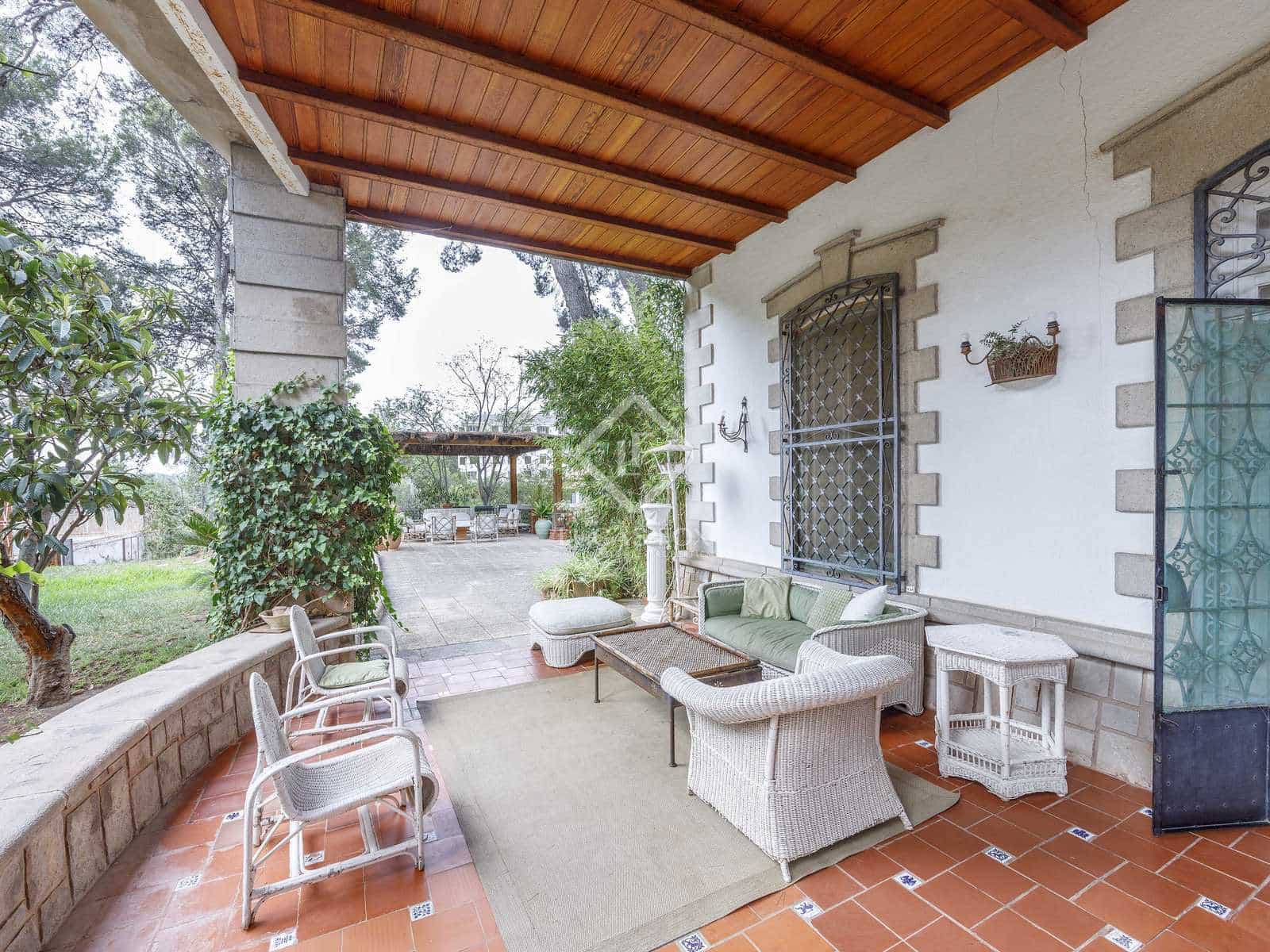 9 bedroom Villa for sale in Naquera with pool garage - € 1,300,000 (Ref: 7798152)