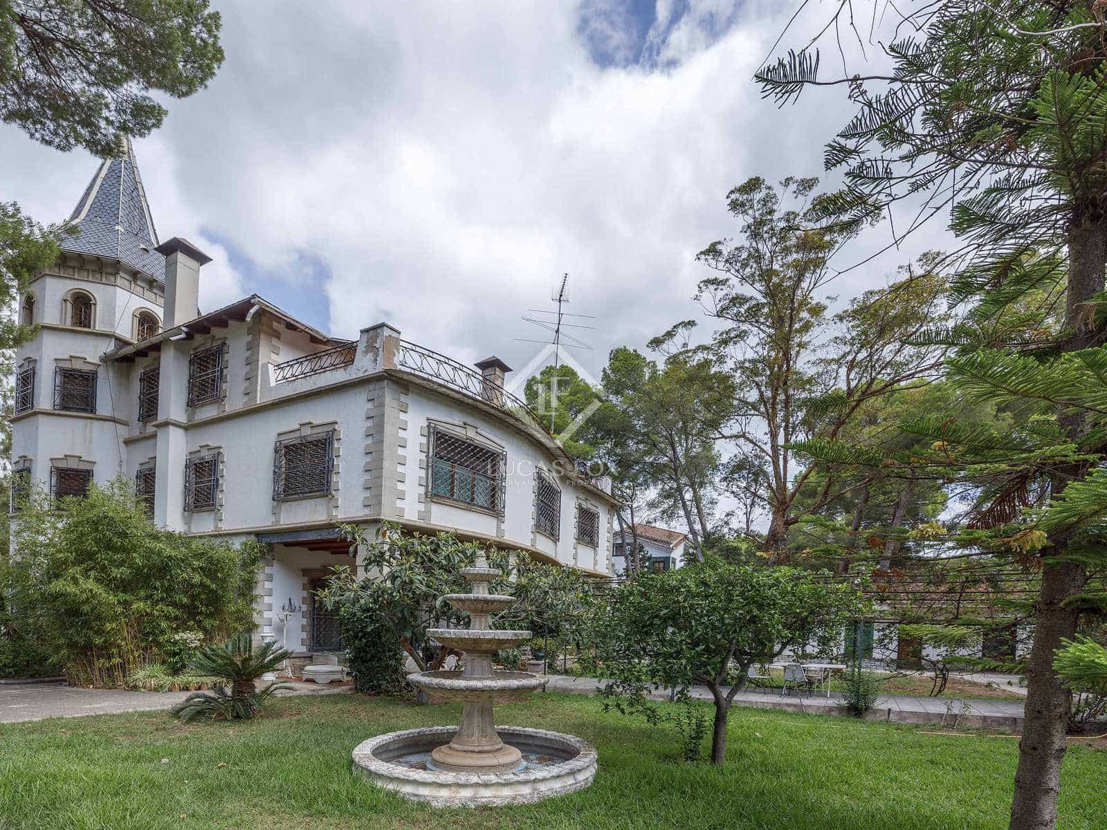 9 bedroom Villa for sale in Naquera with pool garage - € 1,300,000 (Ref: 7798152)