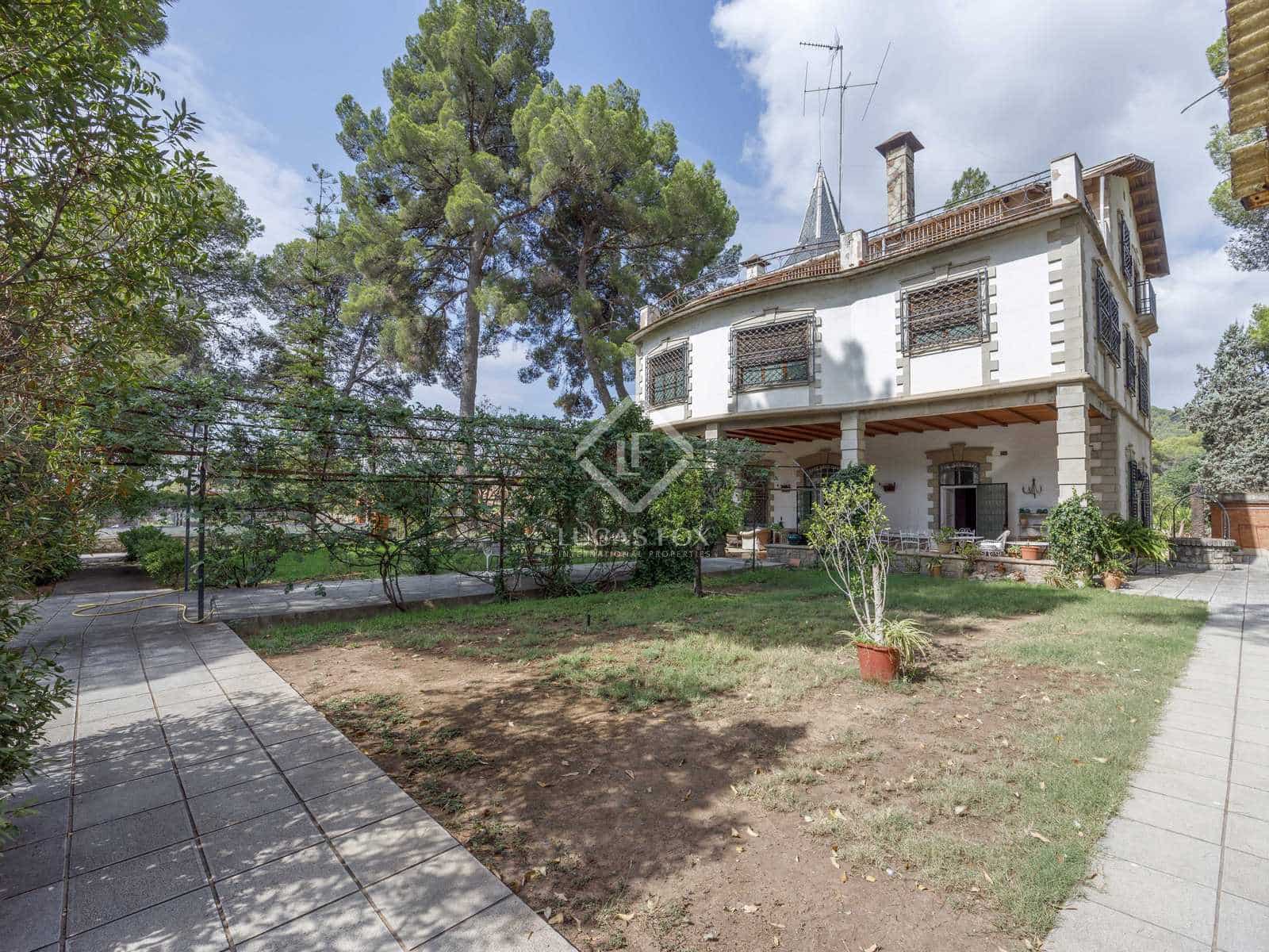 9 bedroom Villa for sale in Naquera with pool garage - € 1,300,000 (Ref: 7798152)