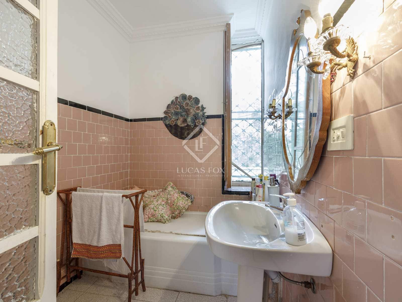 9 bedroom Villa for sale in Naquera with pool garage - € 1,300,000 (Ref: 7798152)