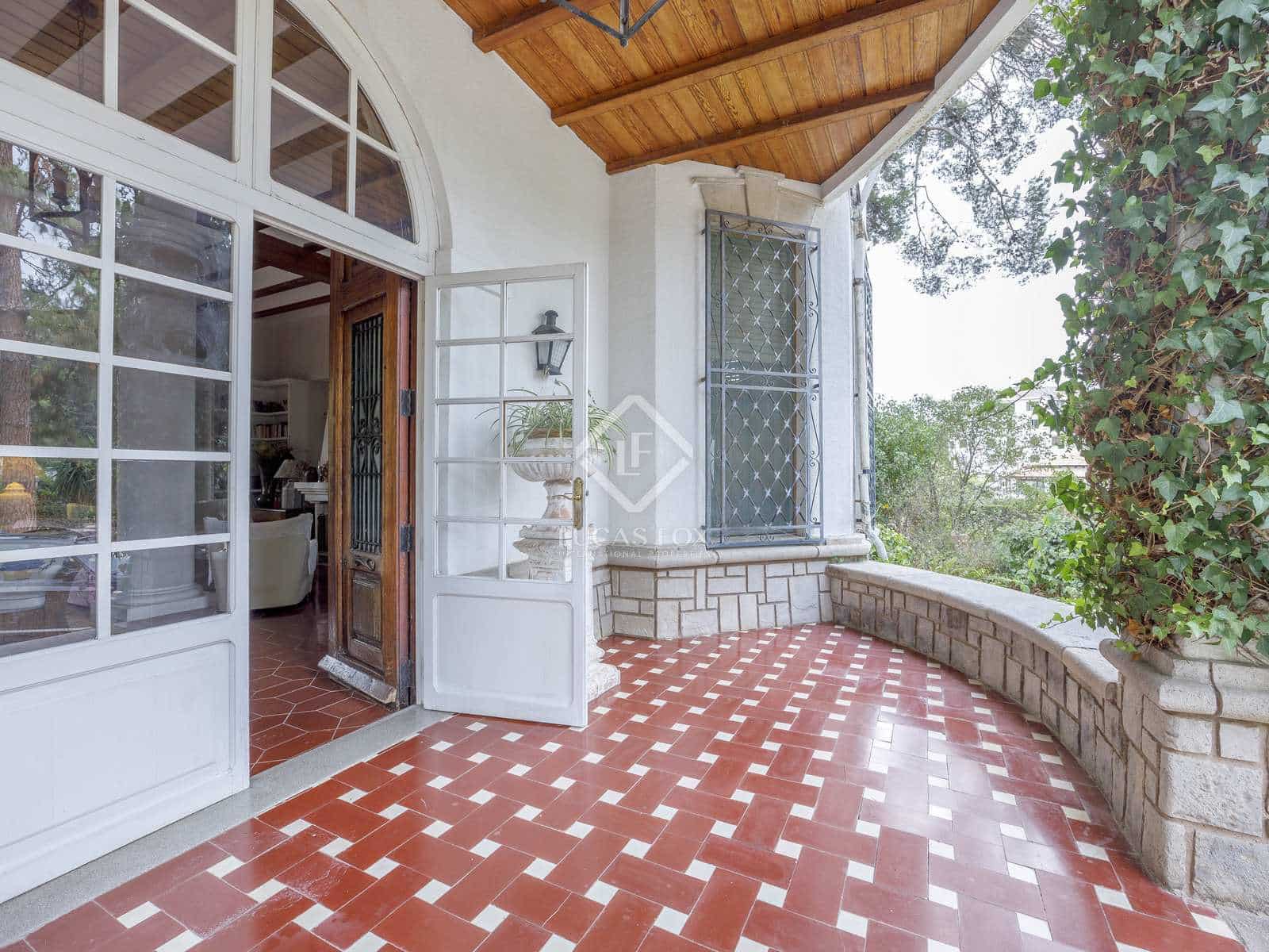 9 bedroom Villa for sale in Naquera with pool garage - € 1,300,000 (Ref: 7798152)