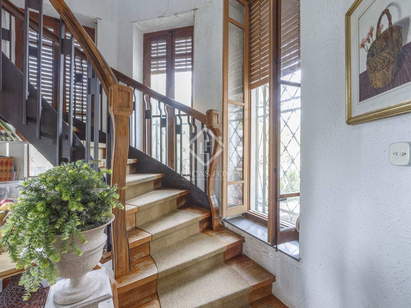 9 bedroom Villa for sale in Naquera with pool garage - € 1,300,000 (Ref: 7798152)