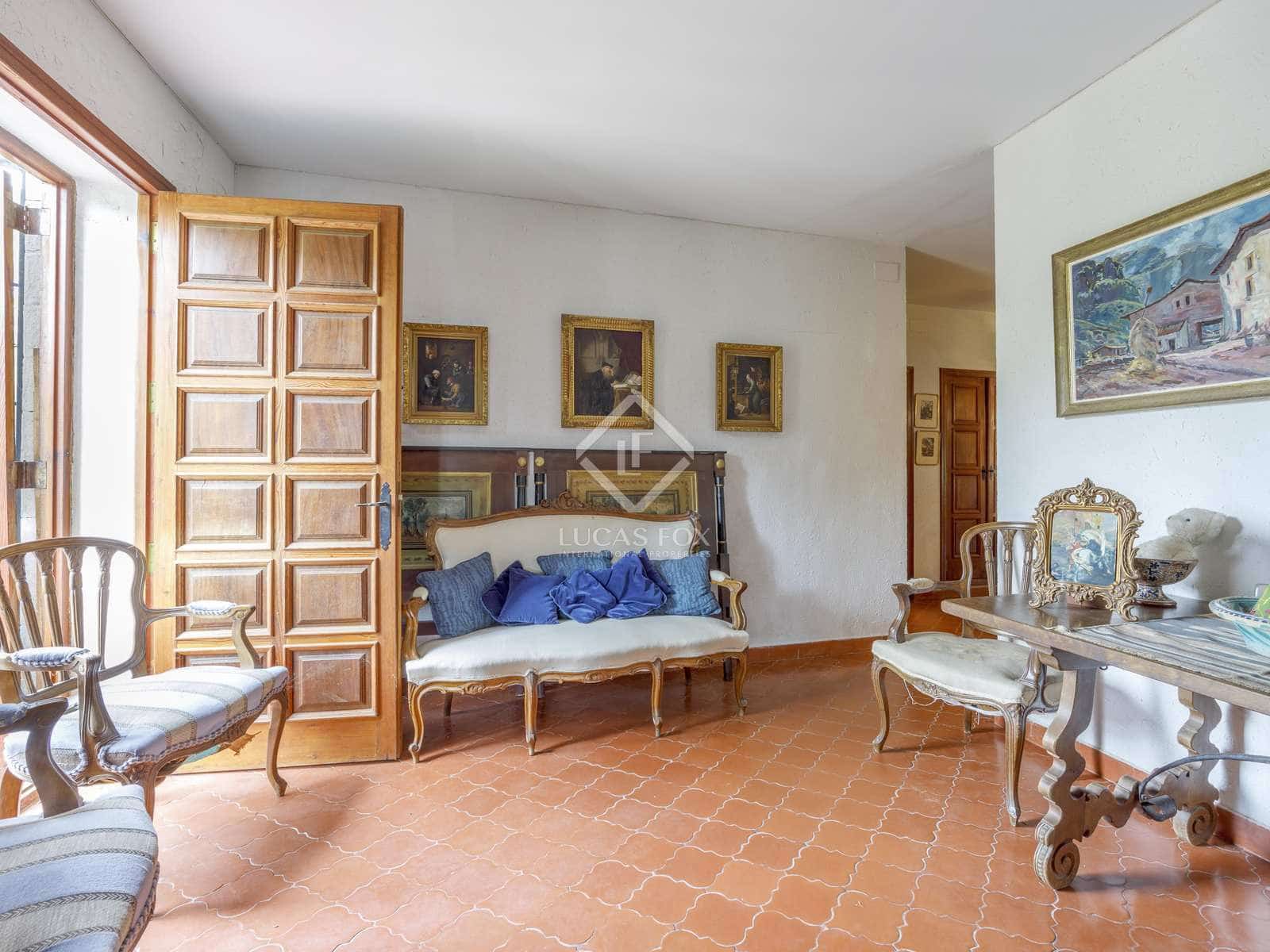 9 bedroom Villa for sale in Naquera with pool garage - € 1,300,000 (Ref: 7798152)