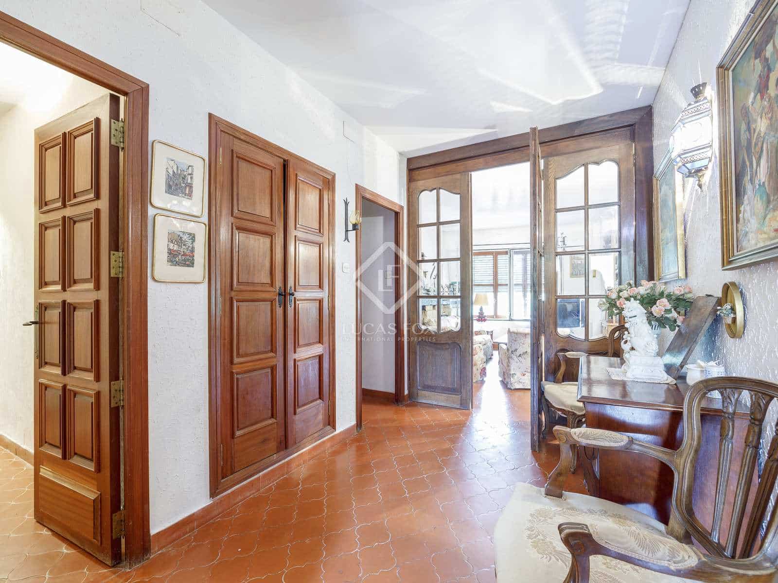 9 bedroom Villa for sale in Naquera with pool garage - € 1,300,000 (Ref: 7798152)