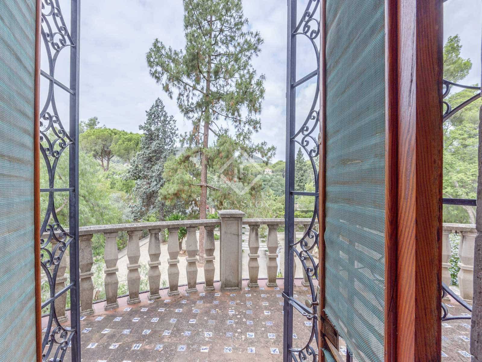 9 bedroom Villa for sale in Naquera with pool garage - € 1,300,000 (Ref: 7798152)