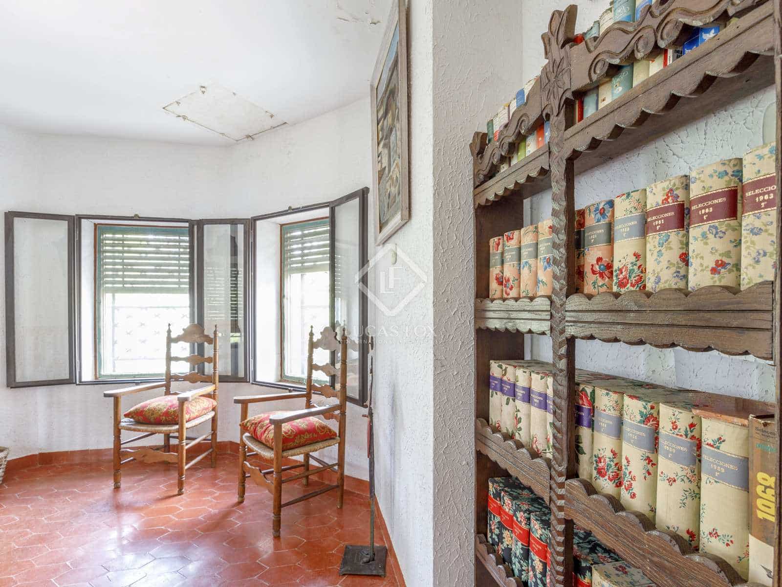 9 bedroom Villa for sale in Naquera with pool garage - € 1,300,000 (Ref: 7798152)