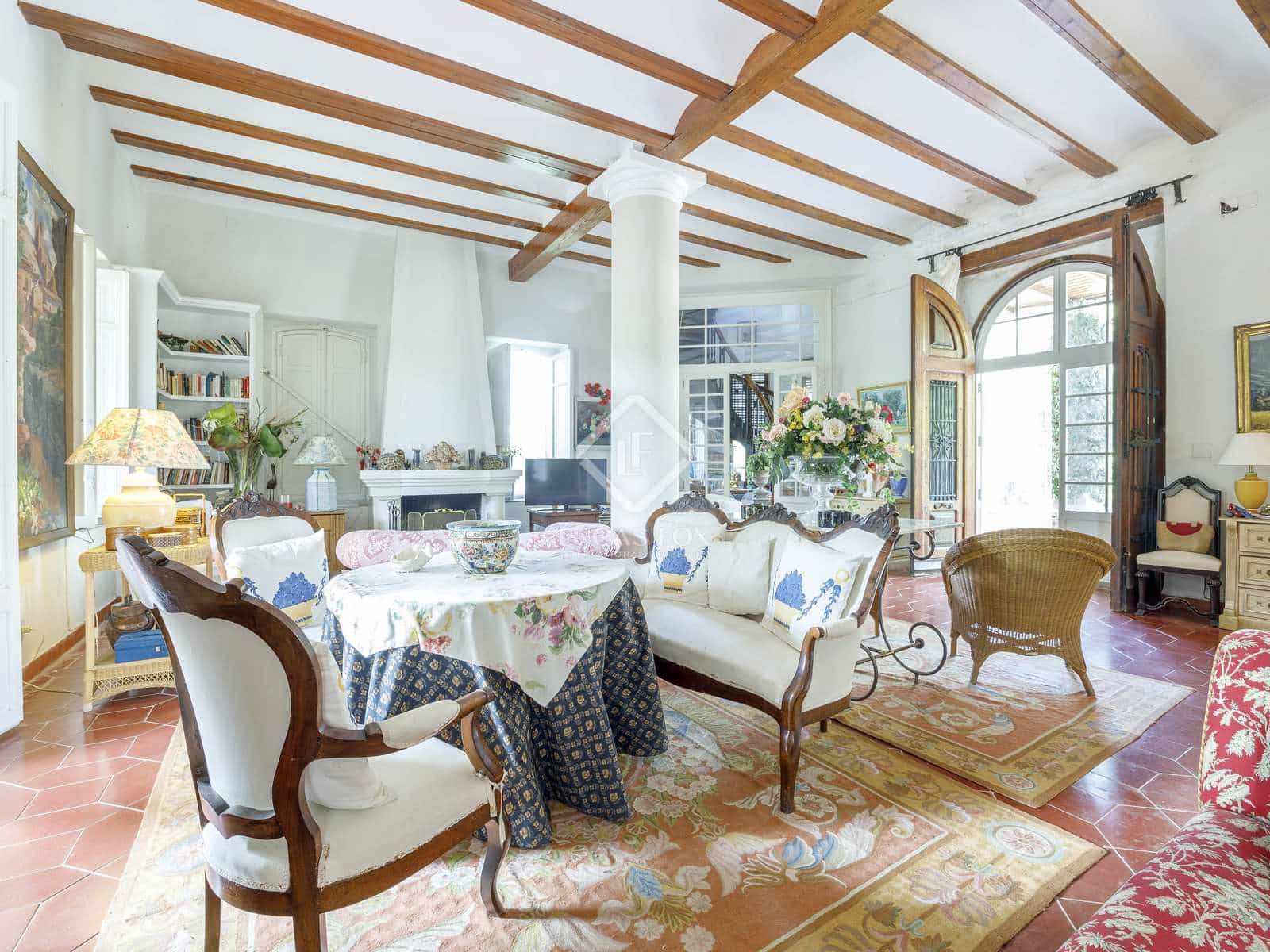 9 bedroom Villa for sale in Naquera with pool garage - € 1,300,000 (Ref: 7798152)