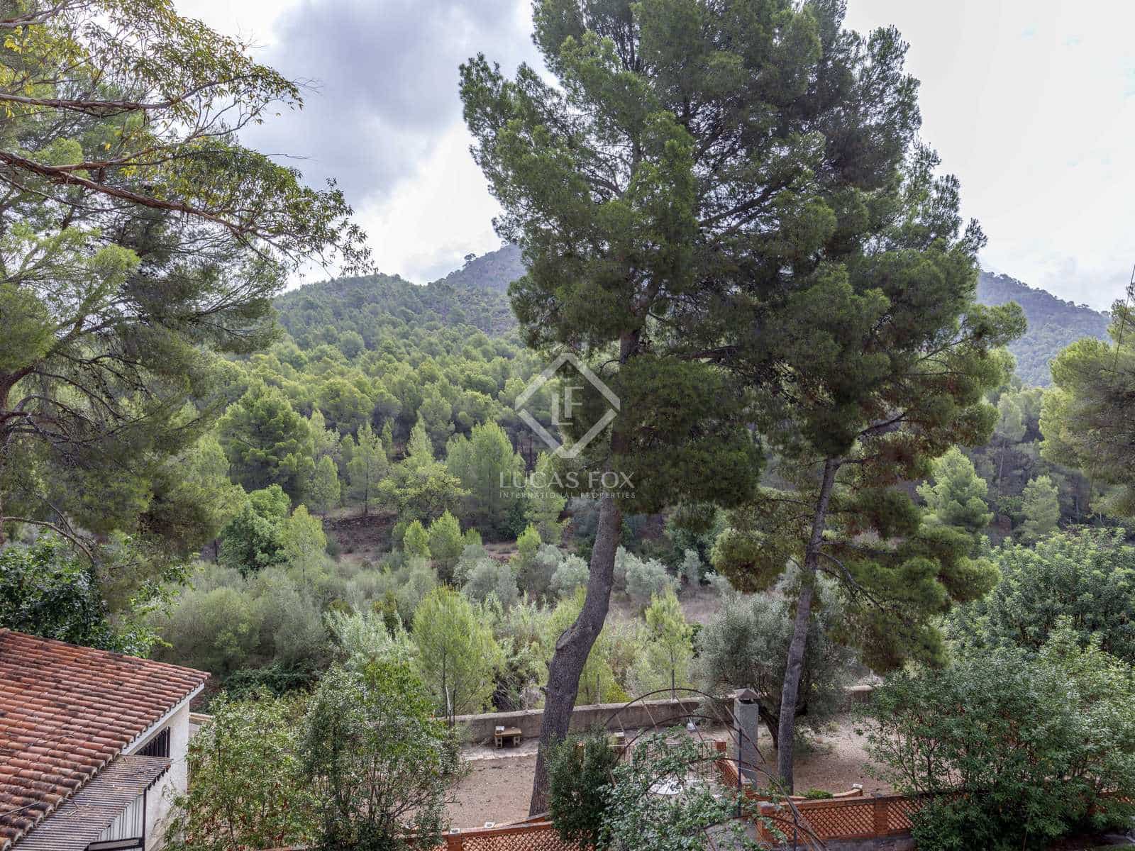 9 bedroom Villa for sale in Naquera with pool garage - € 1,300,000 (Ref: 7798152)