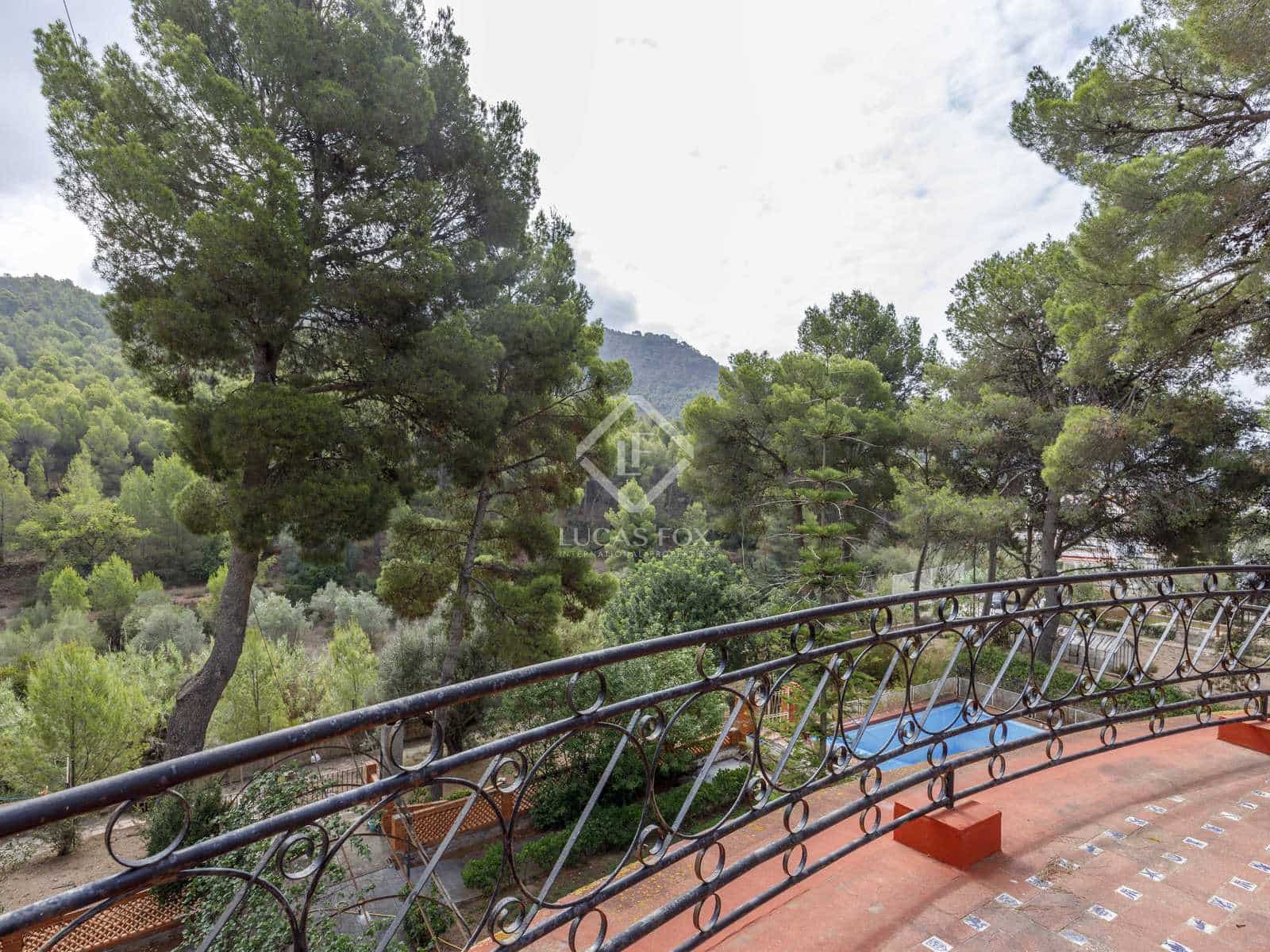 9 bedroom Villa for sale in Naquera with pool garage - € 1,300,000 (Ref: 7798152)