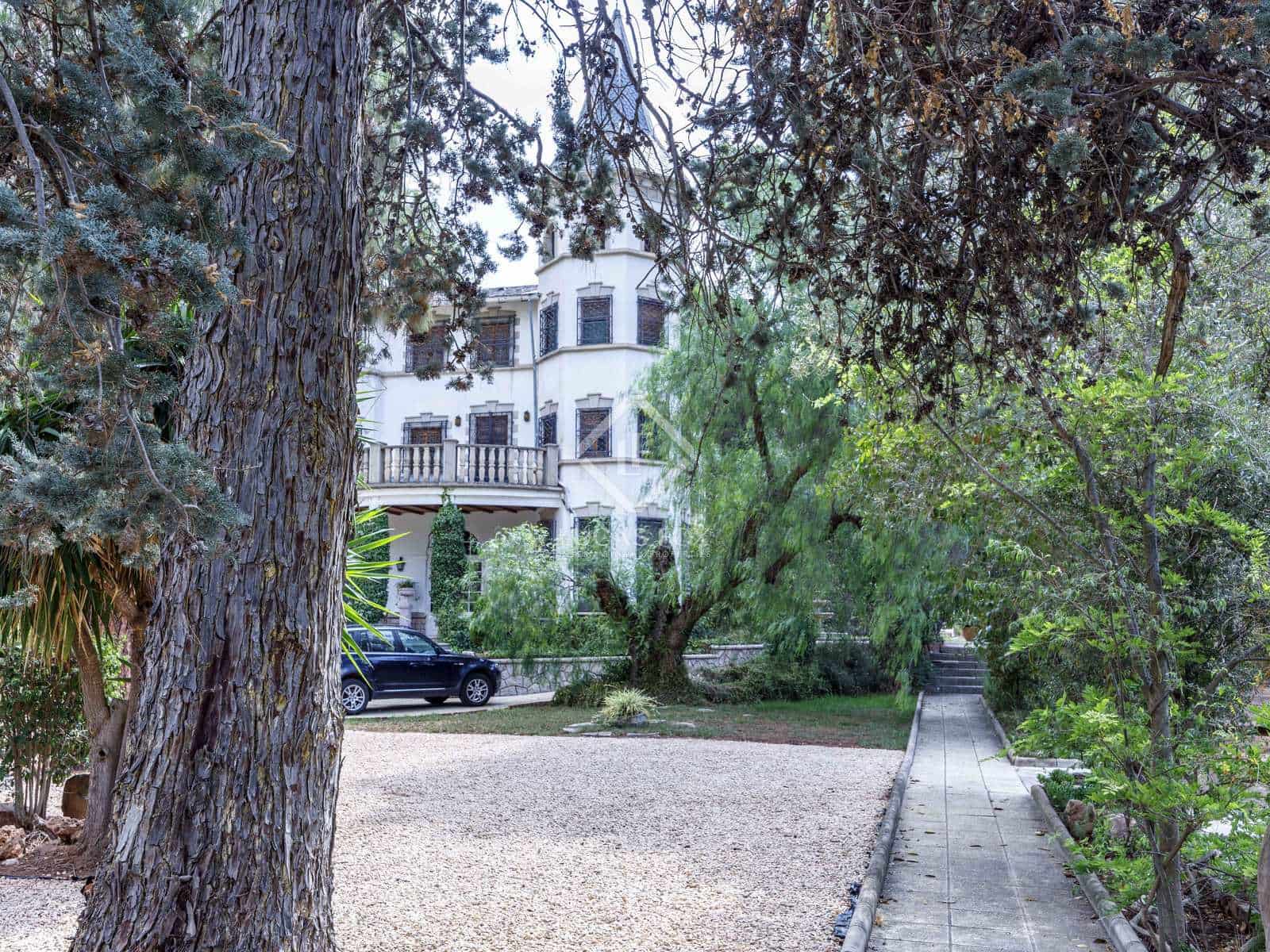 9 bedroom Villa for sale in Naquera with pool garage - € 1,300,000 (Ref: 7798152)