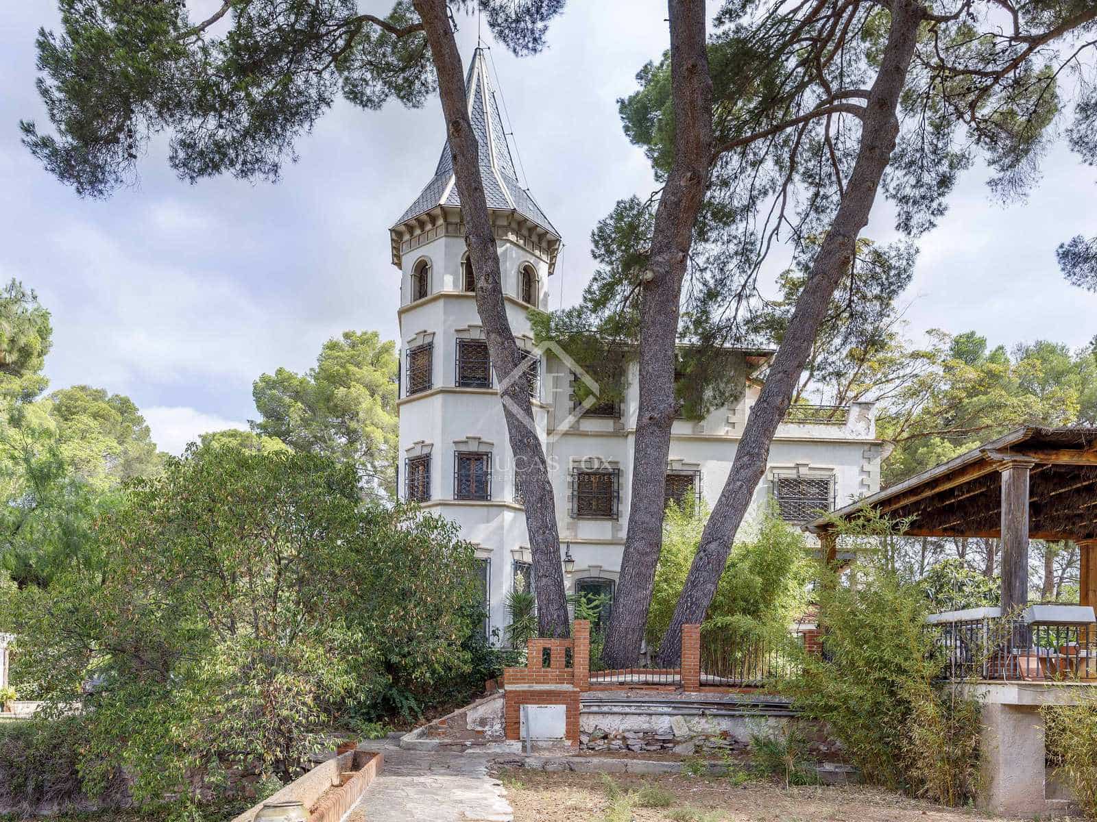 9 bedroom Villa for sale in Naquera with pool garage - € 1,300,000 (Ref: 7798152)