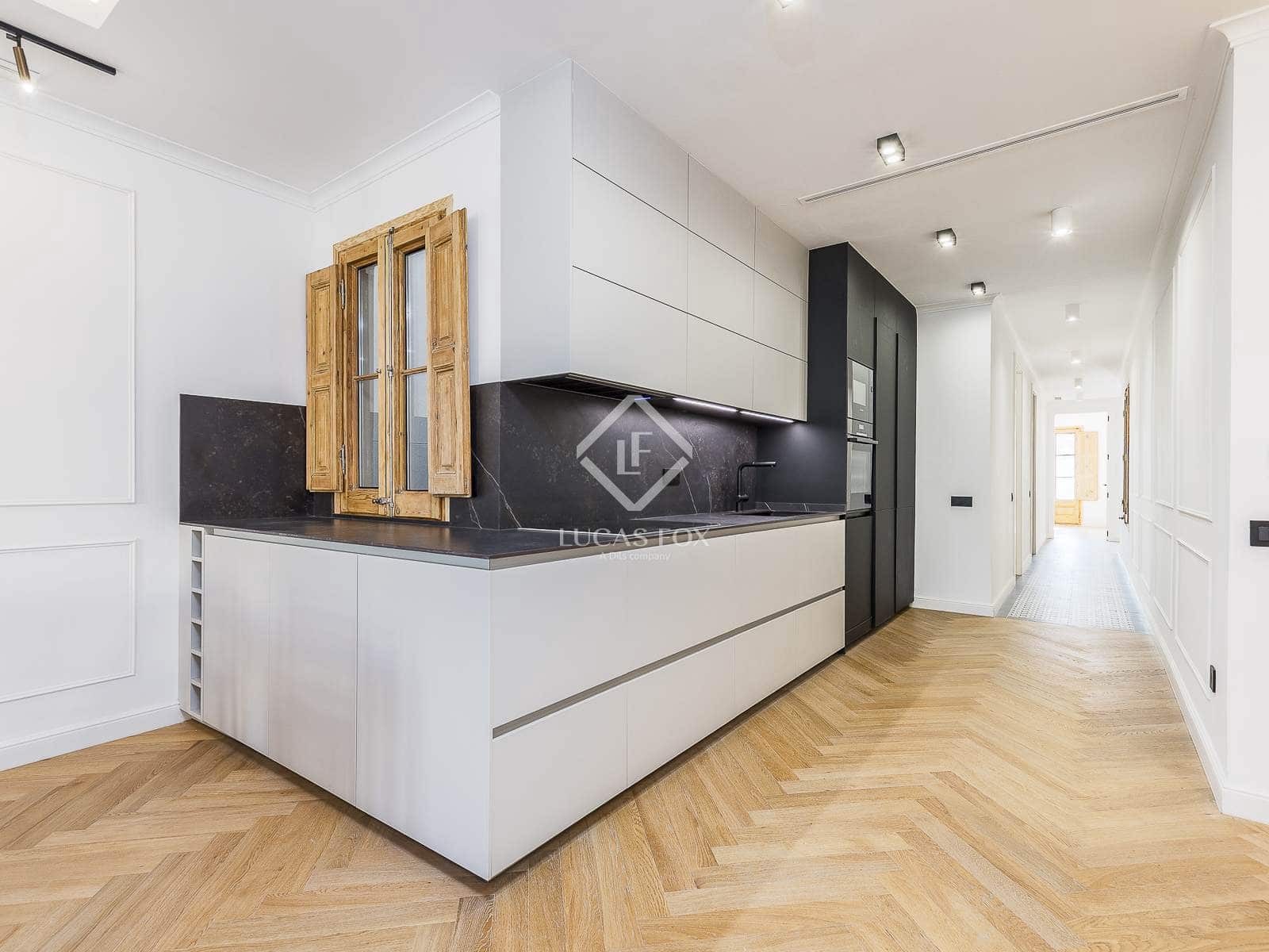 3 slaapkamer Appartement te koop in Barcelona stad - € 829.000 (Ref: 7800714)