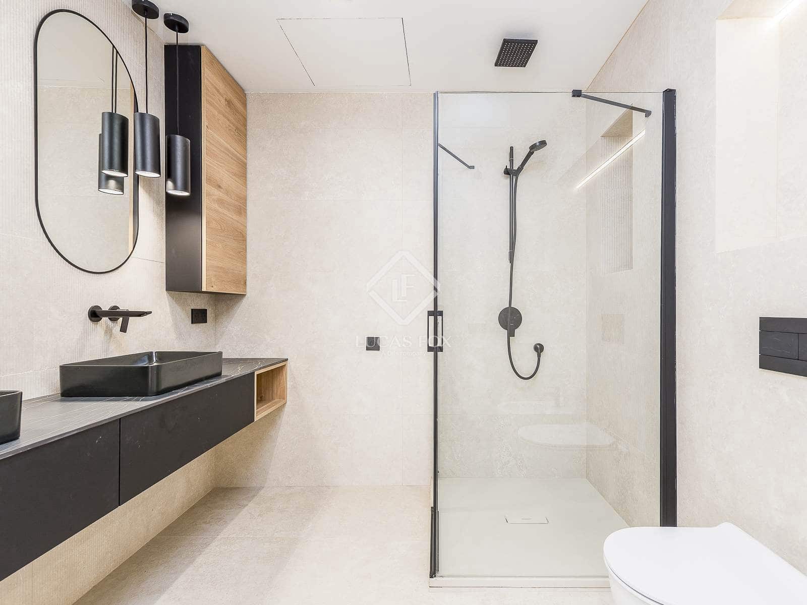 3 slaapkamer Appartement te koop in Barcelona stad - € 829.000 (Ref: 7800714)