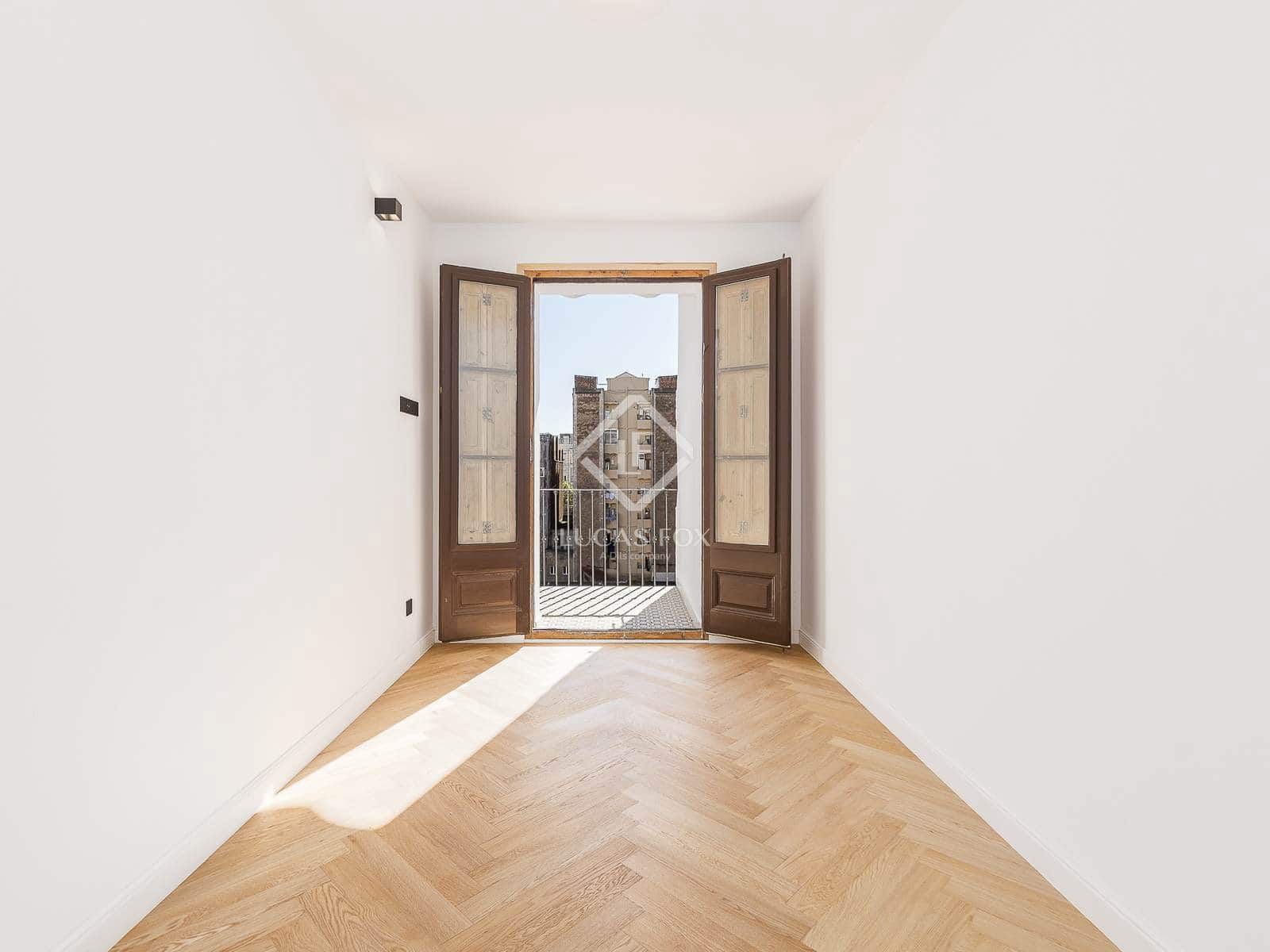 3 slaapkamer Appartement te koop in Barcelona stad - € 829.000 (Ref: 7800714)