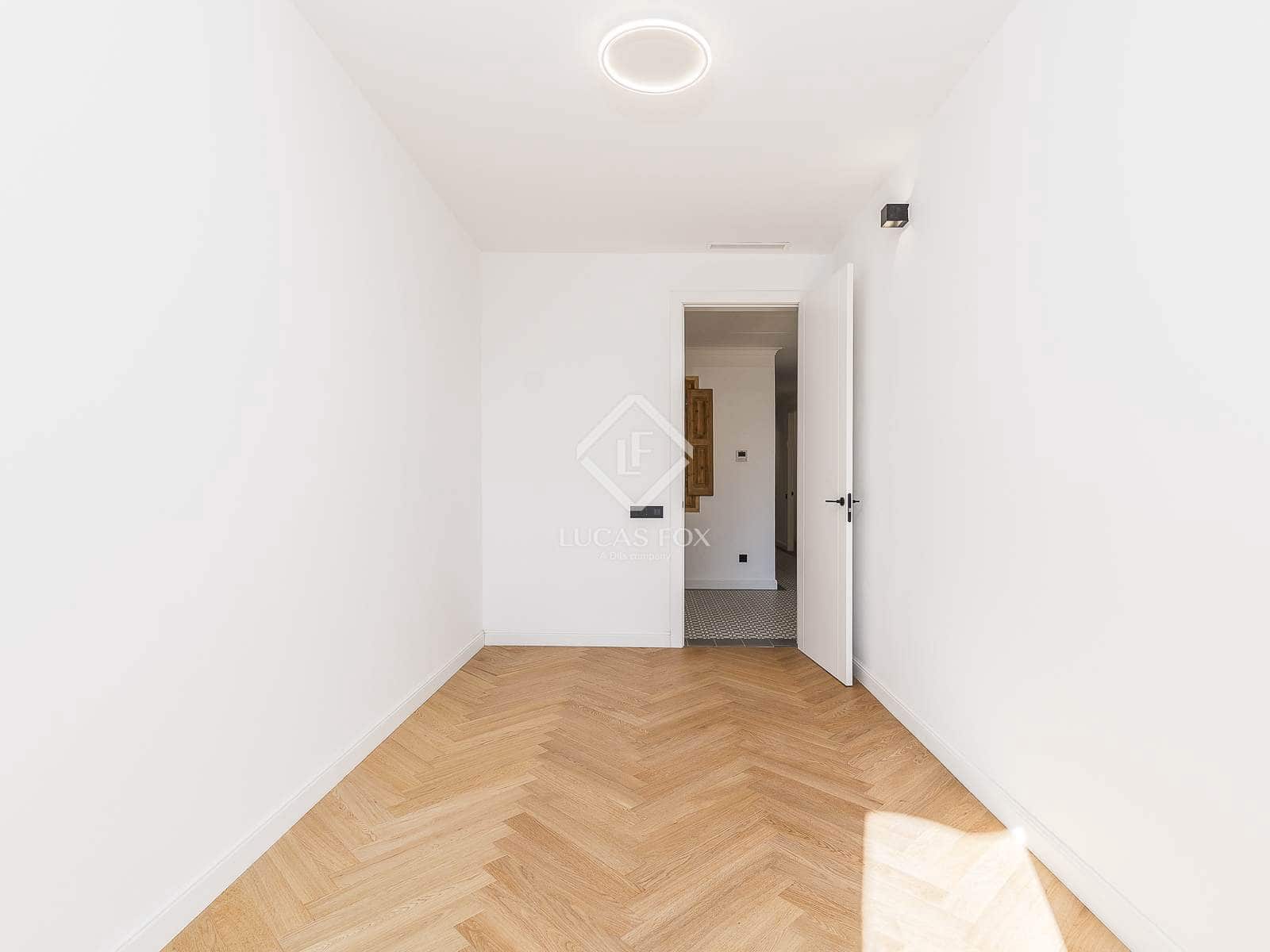 3 slaapkamer Appartement te koop in Barcelona stad - € 829.000 (Ref: 7800714)