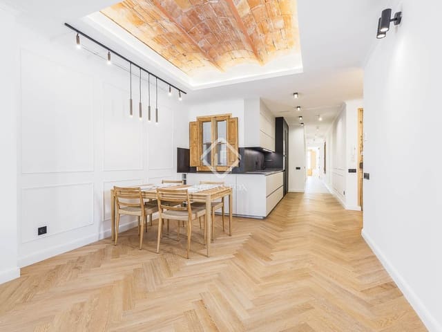 3 slaapkamer Appartement te koop in Barcelona stad - € 829.000 (Ref: 7800714)