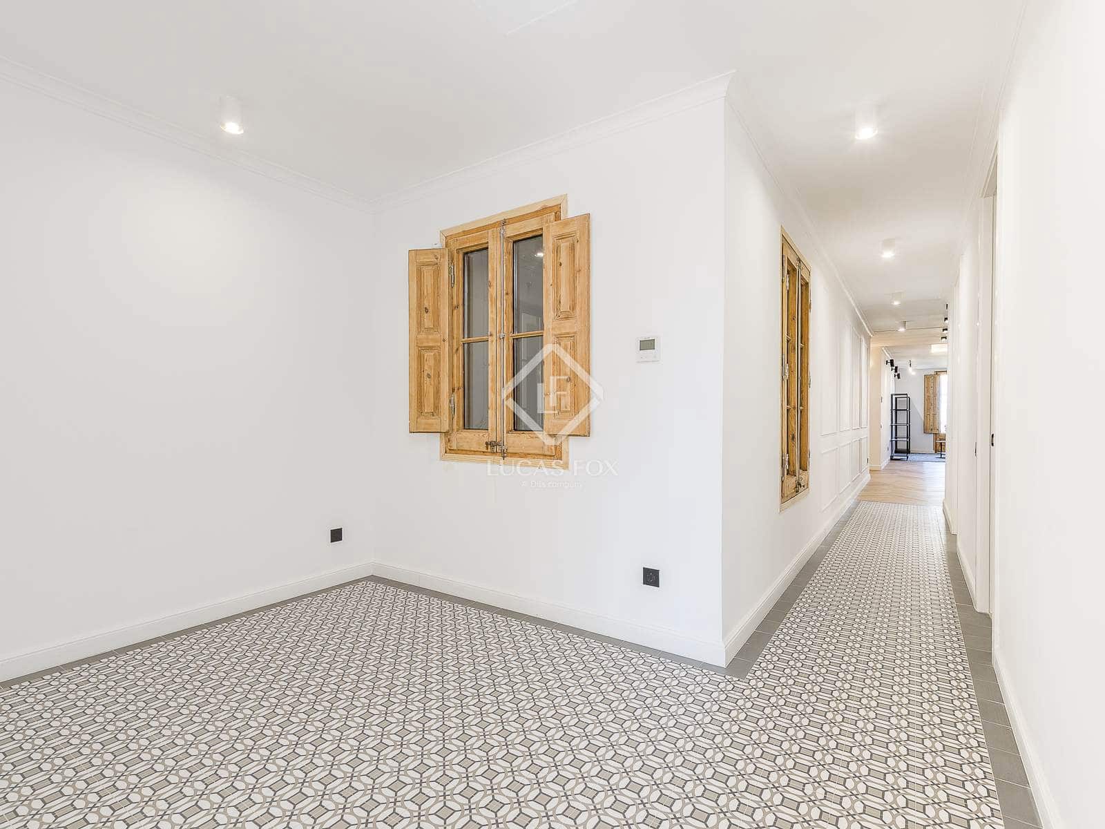 3 slaapkamer Appartement te koop in Barcelona stad - € 829.000 (Ref: 7800714)