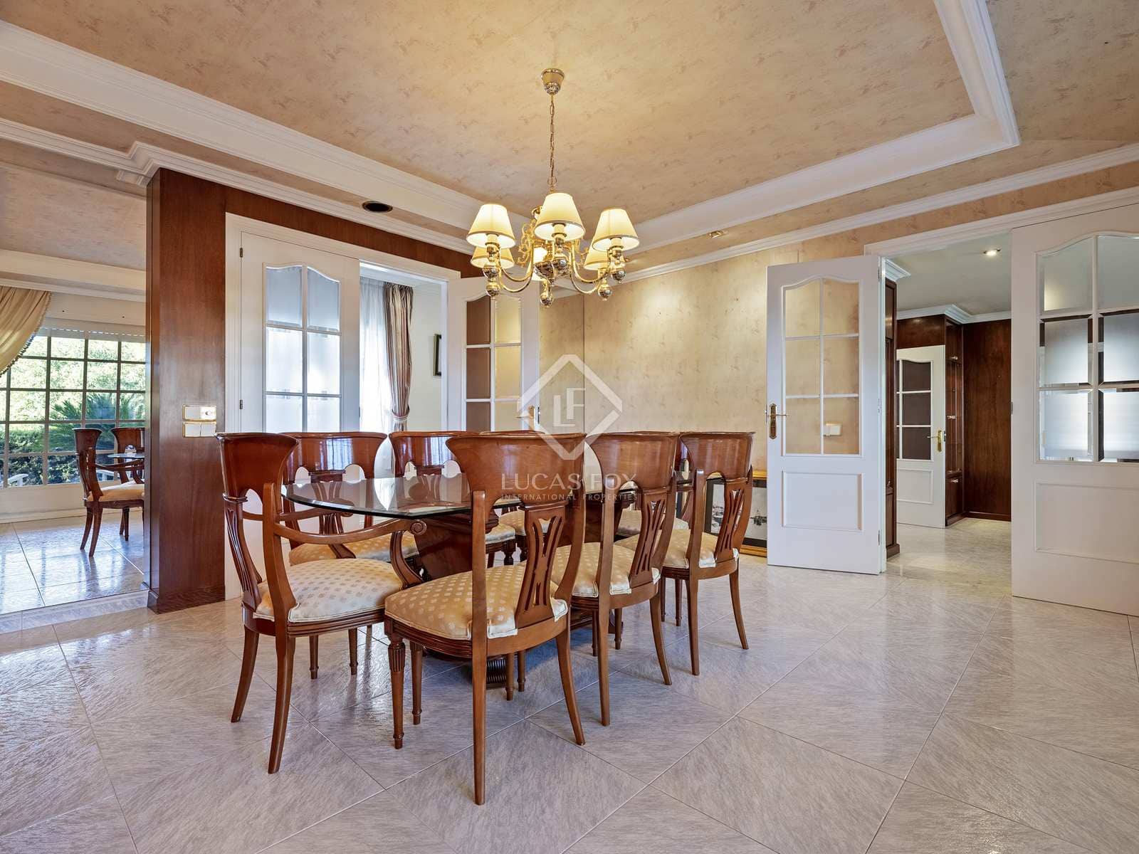 5 soveværelse Villa til salg i Tarragona by med swimmingpool garage - € 1.075.000 (Ref: 7808132)