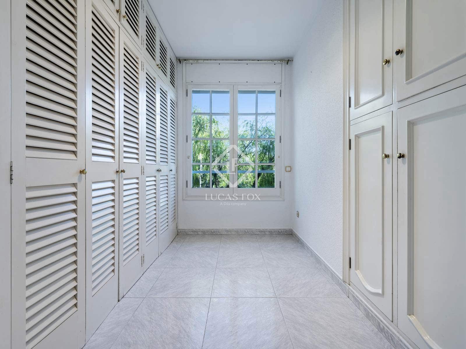 5 soveværelse Villa til salg i Tarragona by med swimmingpool garage - € 1.075.000 (Ref: 7808132)