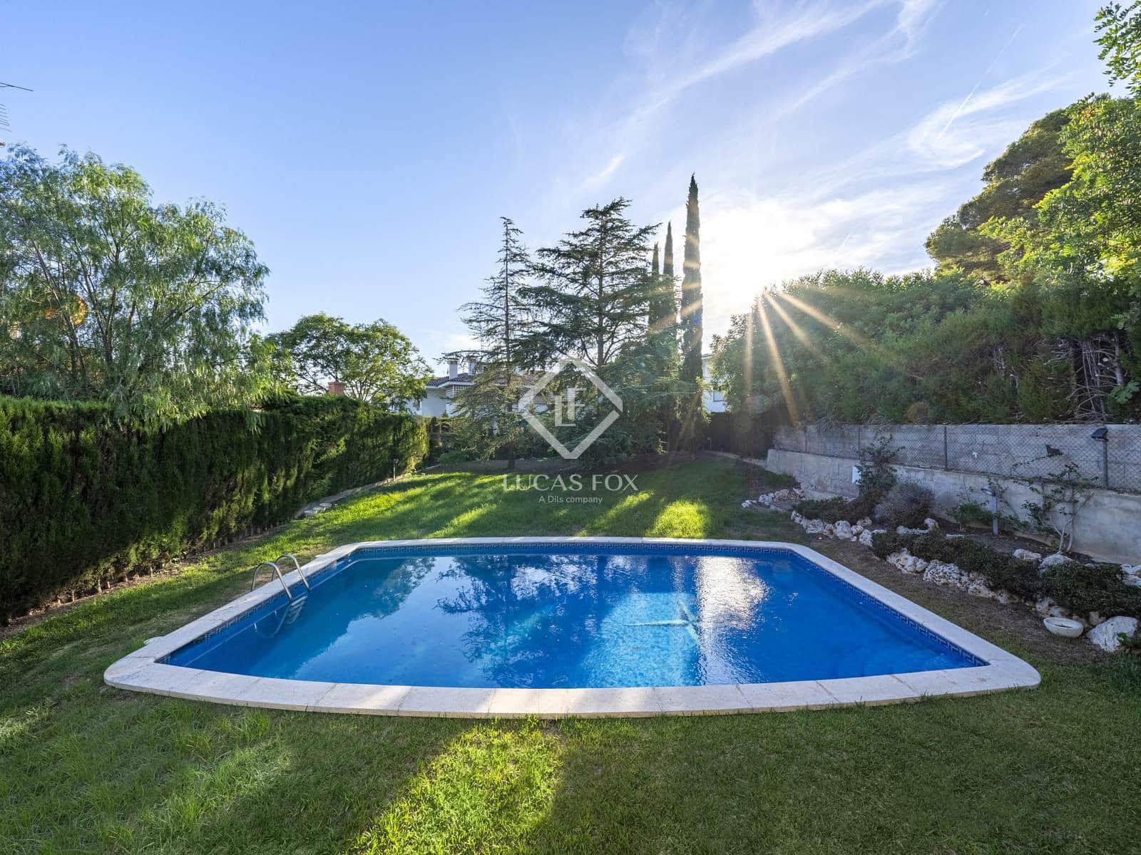 5 soveværelse Villa til salg i Tarragona by med swimmingpool garage - € 1.075.000 (Ref: 7808132)