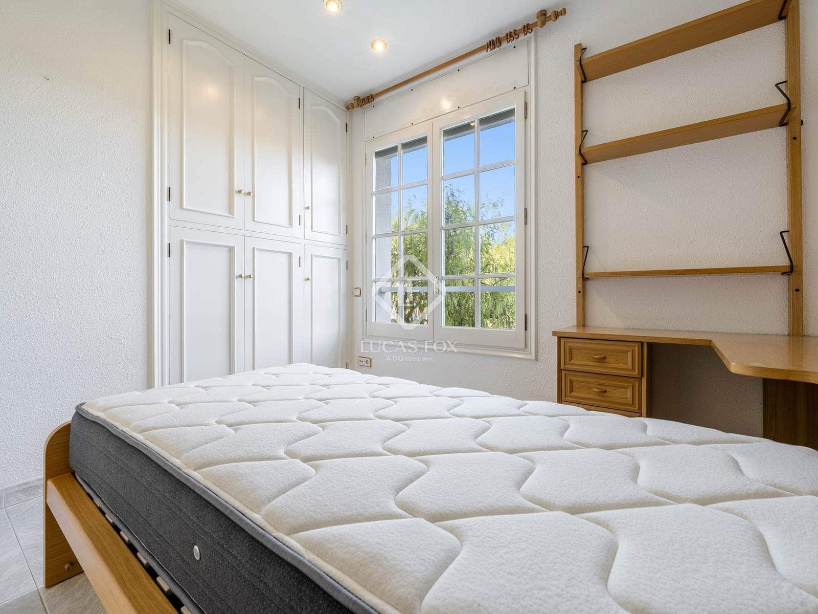 5 soveværelse Villa til salg i Tarragona by med swimmingpool garage - € 1.075.000 (Ref: 7808132)