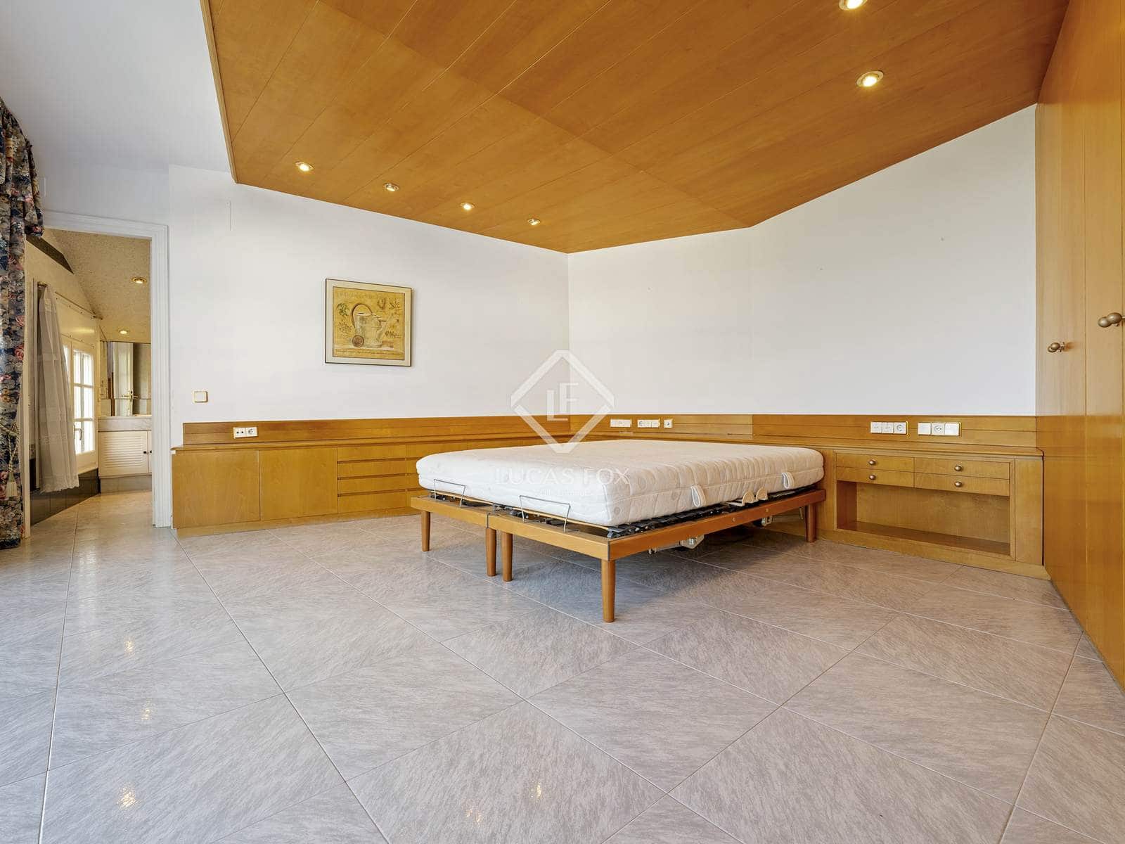 5 soveværelse Villa til salg i Tarragona by med swimmingpool garage - € 1.075.000 (Ref: 7808132)