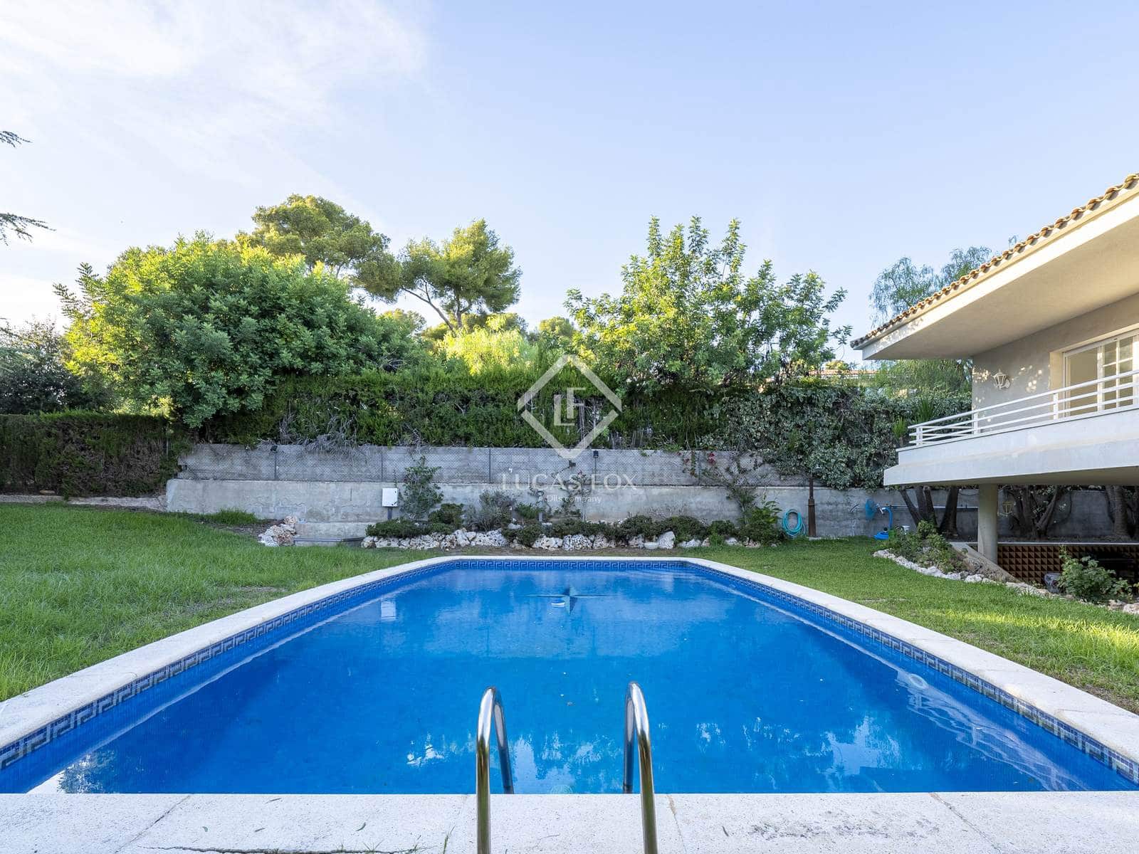 5 soveværelse Villa til salg i Tarragona by med swimmingpool garage - € 1.075.000 (Ref: 7808132)