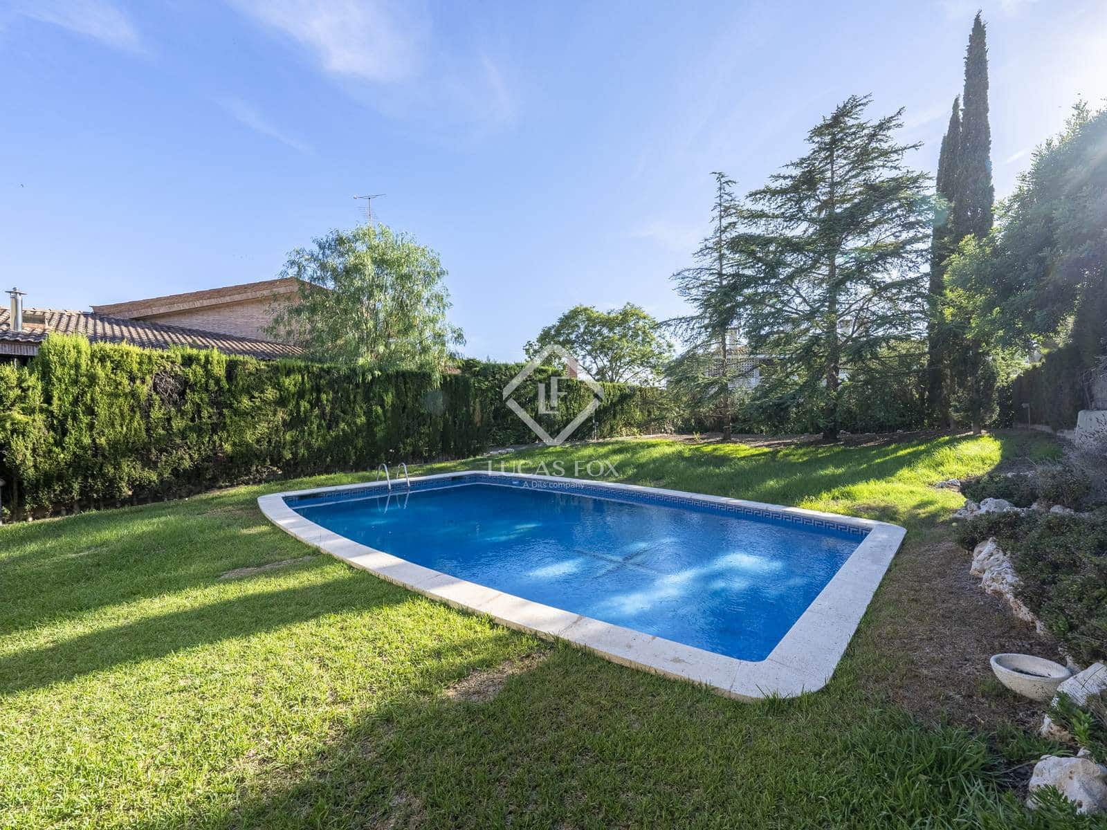 5 soveværelse Villa til salg i Tarragona by med swimmingpool garage - € 1.075.000 (Ref: 7808132)