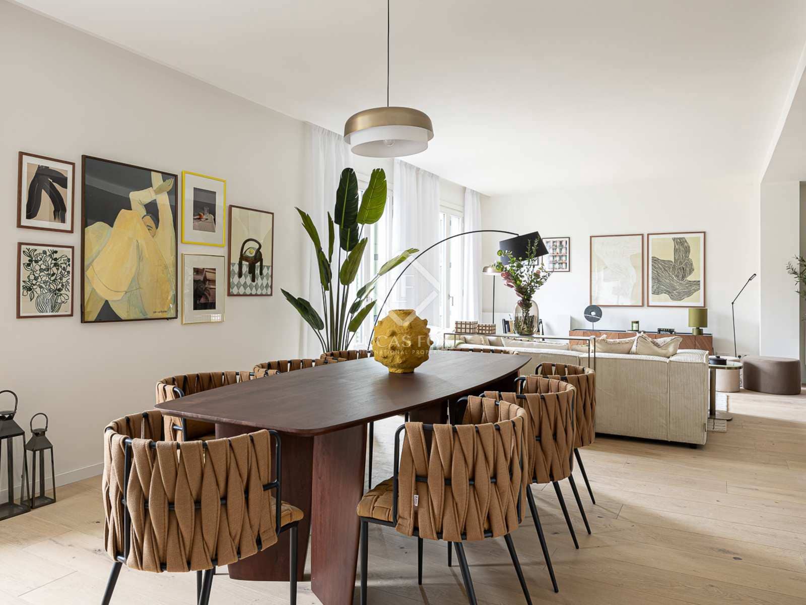 2 slaapkamer Appartement te koop in Barcelona stad - € 1.890.000 (Ref: 7816515)