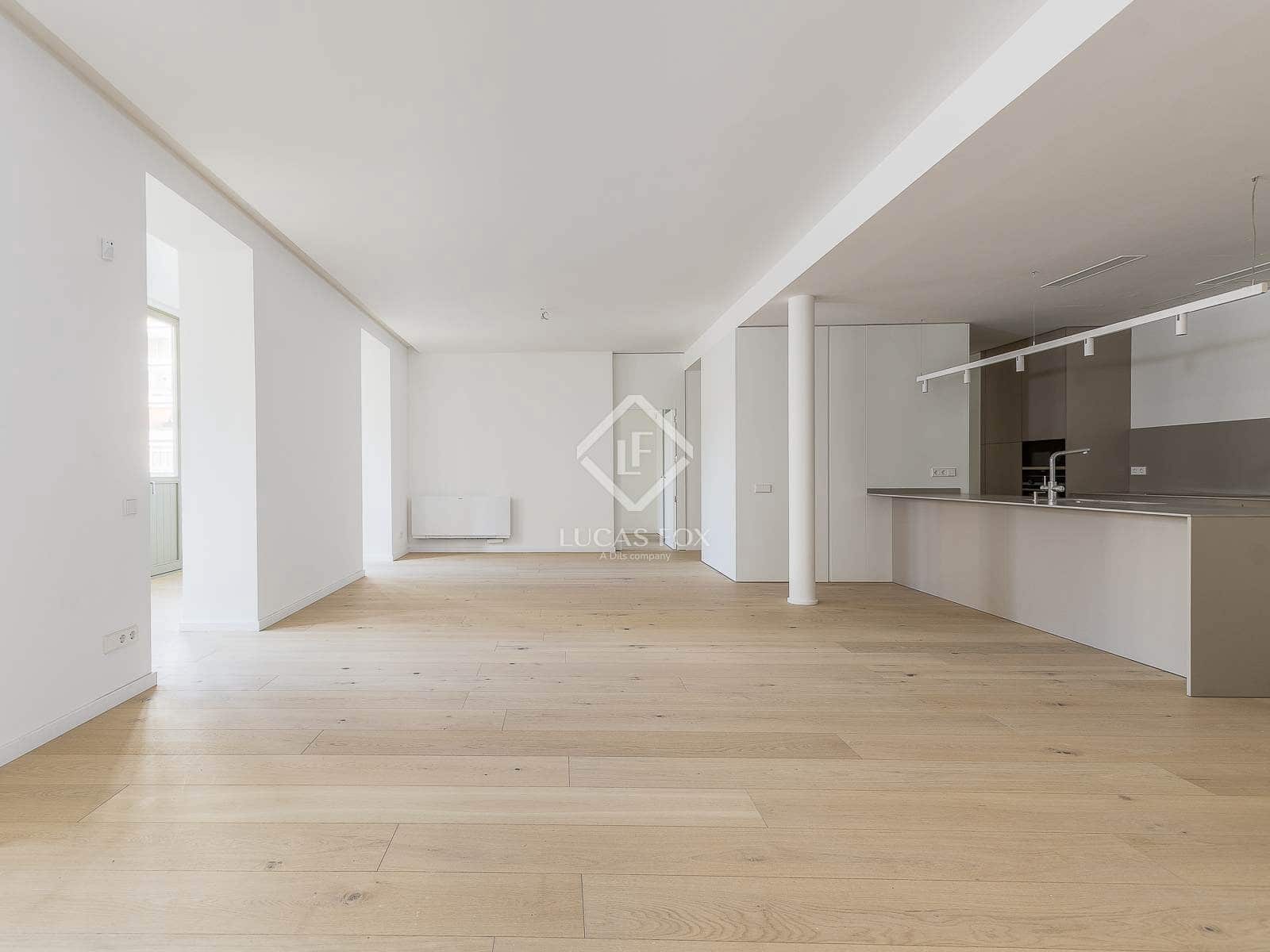 2 slaapkamer Appartement te koop in Barcelona stad - € 1.890.000 (Ref: 7816515)