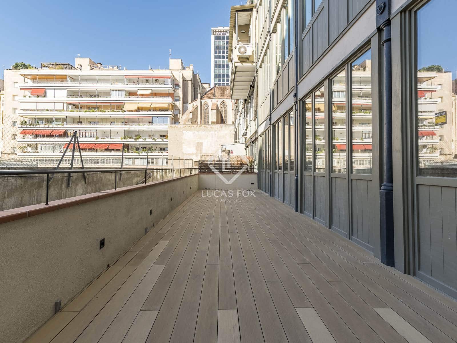 2 slaapkamer Appartement te koop in Barcelona stad - € 1.890.000 (Ref: 7816515)