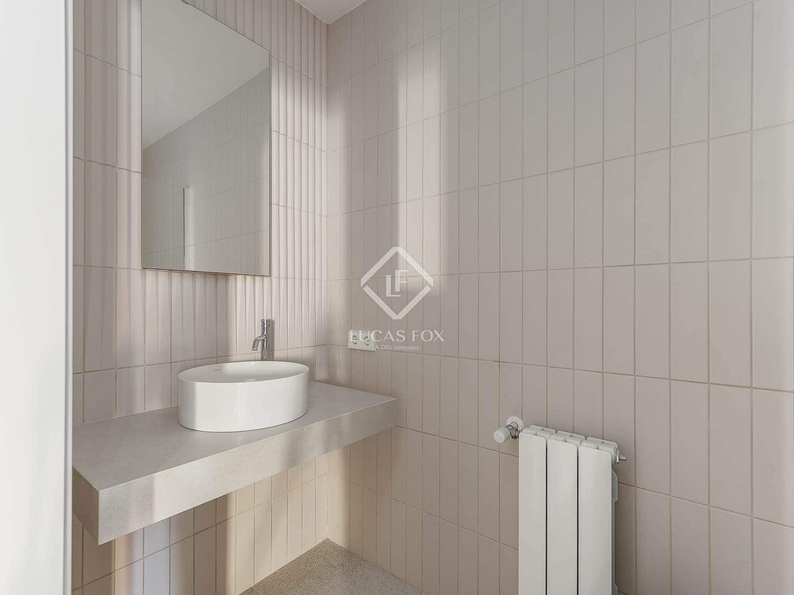 2 slaapkamer Appartement te koop in Barcelona stad - € 1.890.000 (Ref: 7816515)