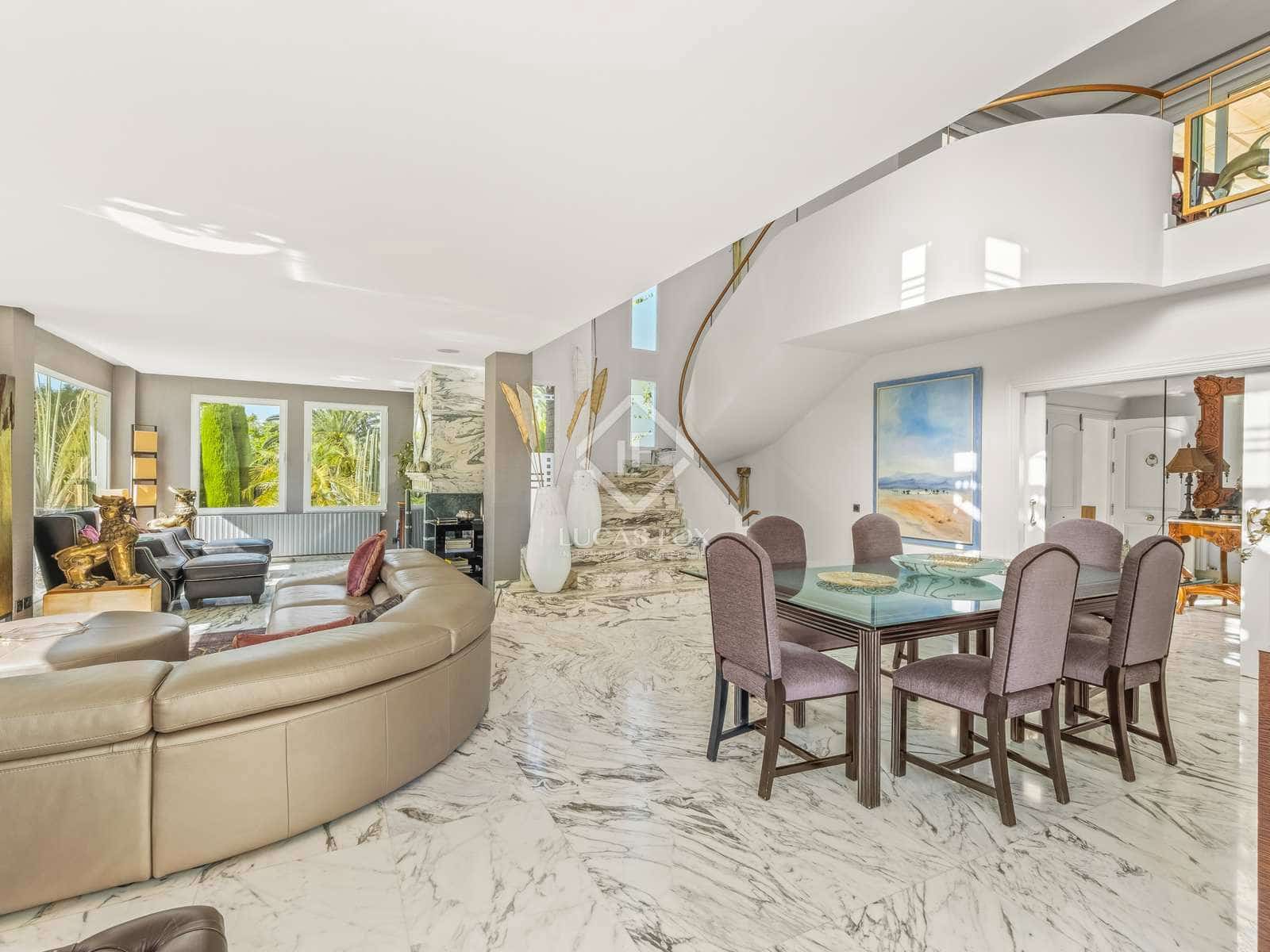 5 chambre Villa/Maison à vendre à Alicante ville avec piscine garage - 5 500 000 € (Ref: 7821059)