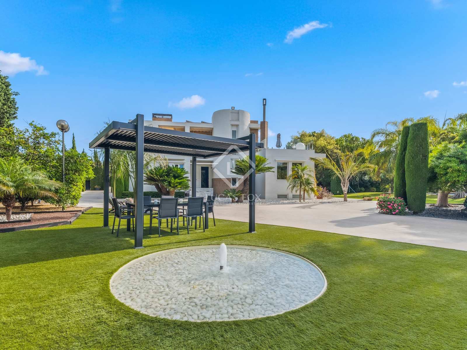 5 chambre Villa/Maison à vendre à Alicante ville avec piscine garage - 5 500 000 € (Ref: 7821059)