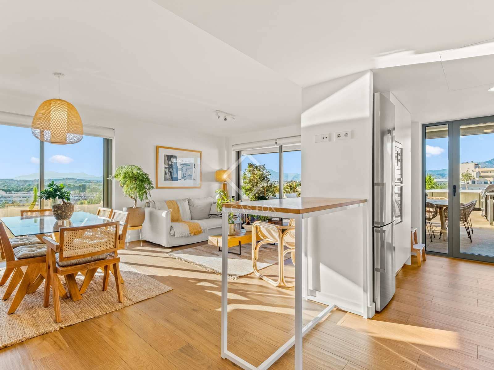 3 sovrum Takvåning till salu i Alicante stad med pool garage - 975 000 € (Ref: 7822972)