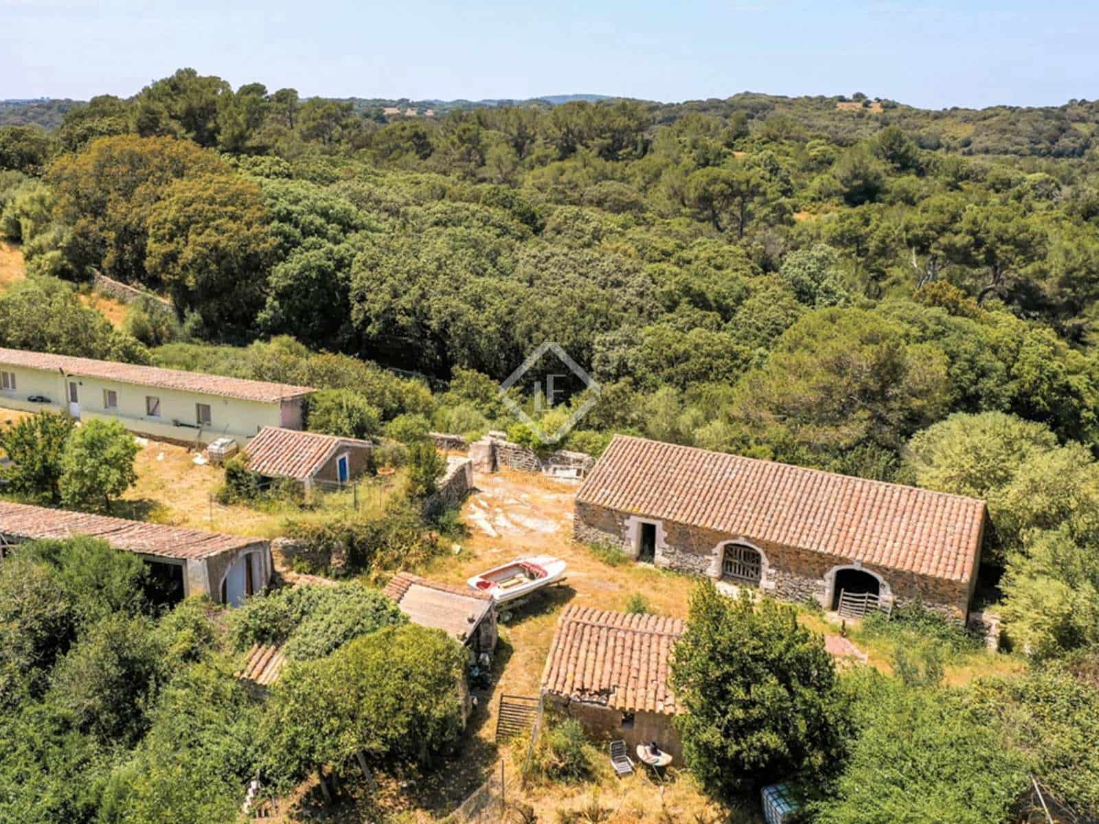 7 soveværelse Finca/Landehus til salg i Es Mercadal med swimmingpool garage - € 5.900.000 (Ref: 7825650)