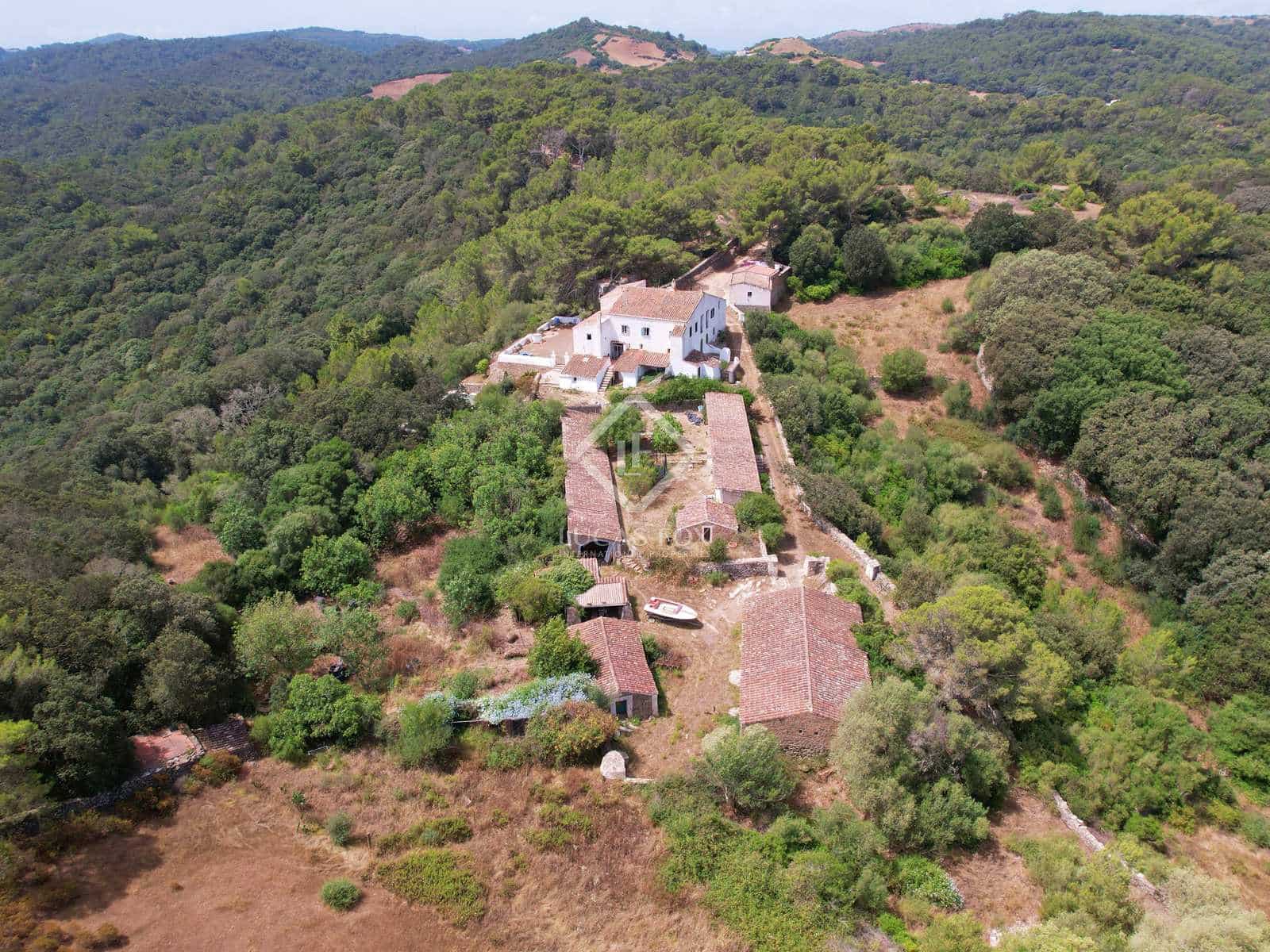 7 soveværelse Finca/Landehus til salg i Es Mercadal med swimmingpool garage - € 5.900.000 (Ref: 7825650)