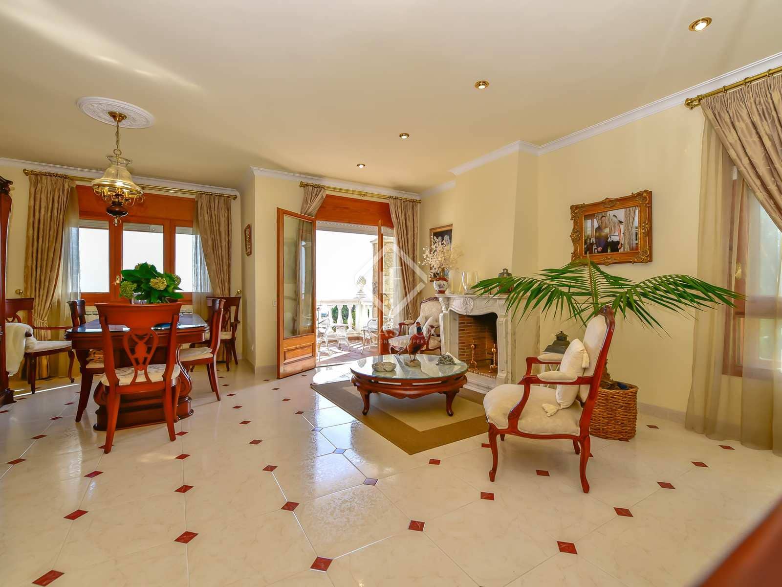 4 sypialnia Willa na sprzedaż w Platja d'Aro z garażem - 590 000 € (Ref: 7829235)