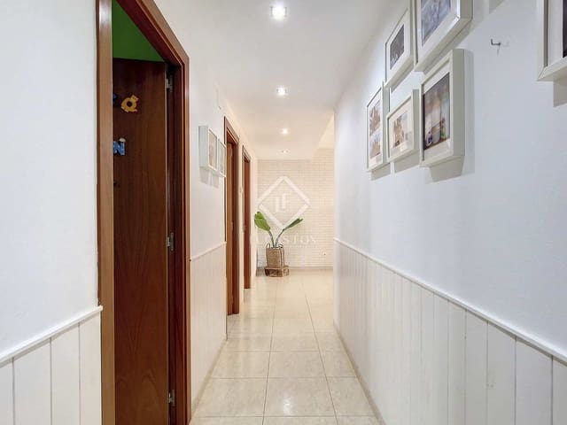 3 quarto Apartamento para venda em Cubelles com piscina garagem - 325 000 € (Ref: 7833805)