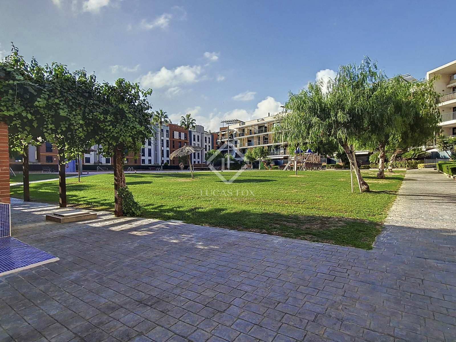 3 soveværelse Lejlighed til salg i Cubelles med swimmingpool garage - € 318.000 (Ref: 7833805)