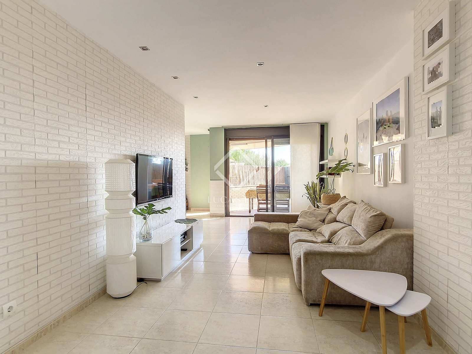 3 soveværelse Lejlighed til salg i Cubelles med swimmingpool garage - € 318.000 (Ref: 7833805)