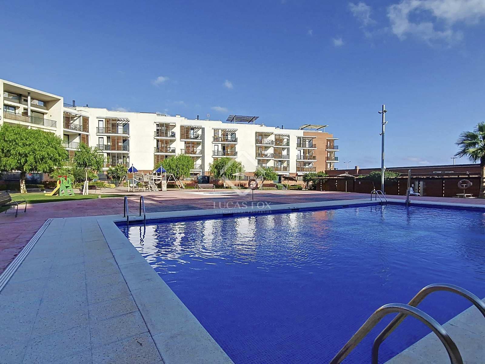 3 soveværelse Lejlighed til salg i Cubelles med swimmingpool garage - € 318.000 (Ref: 7833805)