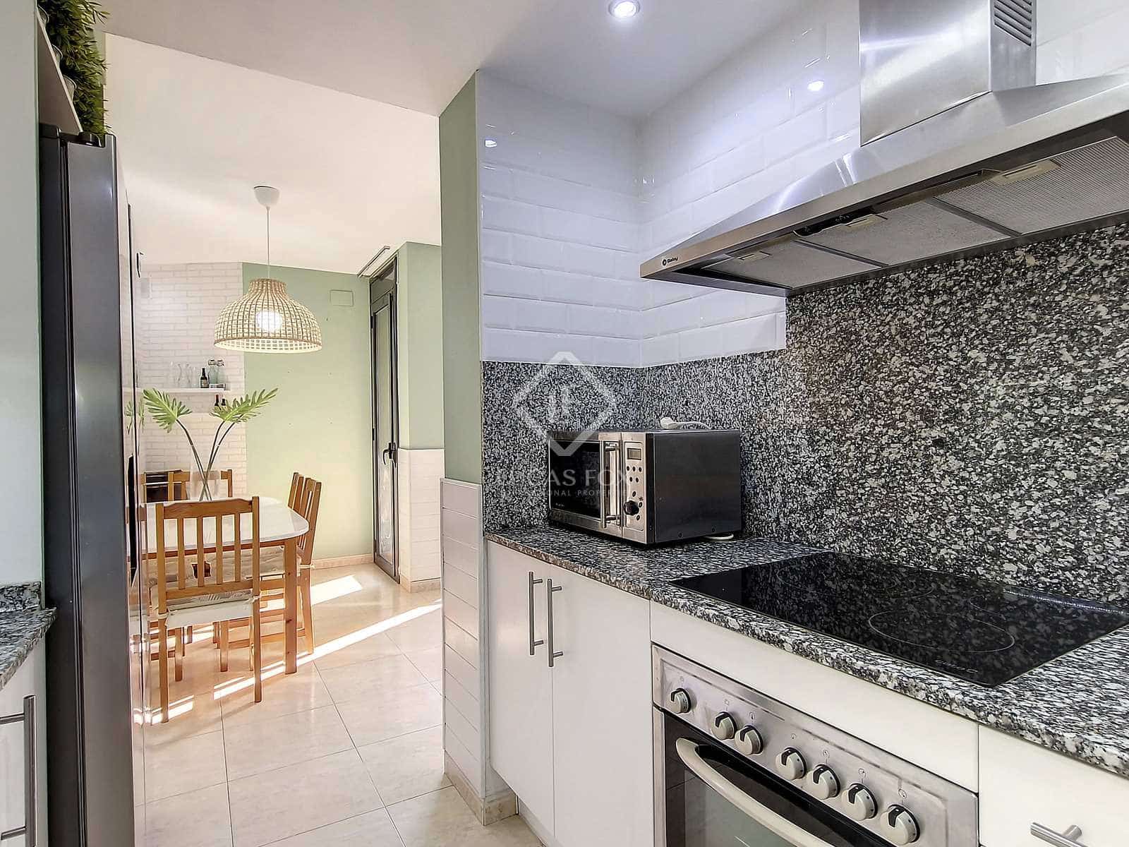 3 soveværelse Lejlighed til salg i Cubelles med swimmingpool garage - € 318.000 (Ref: 7833805)