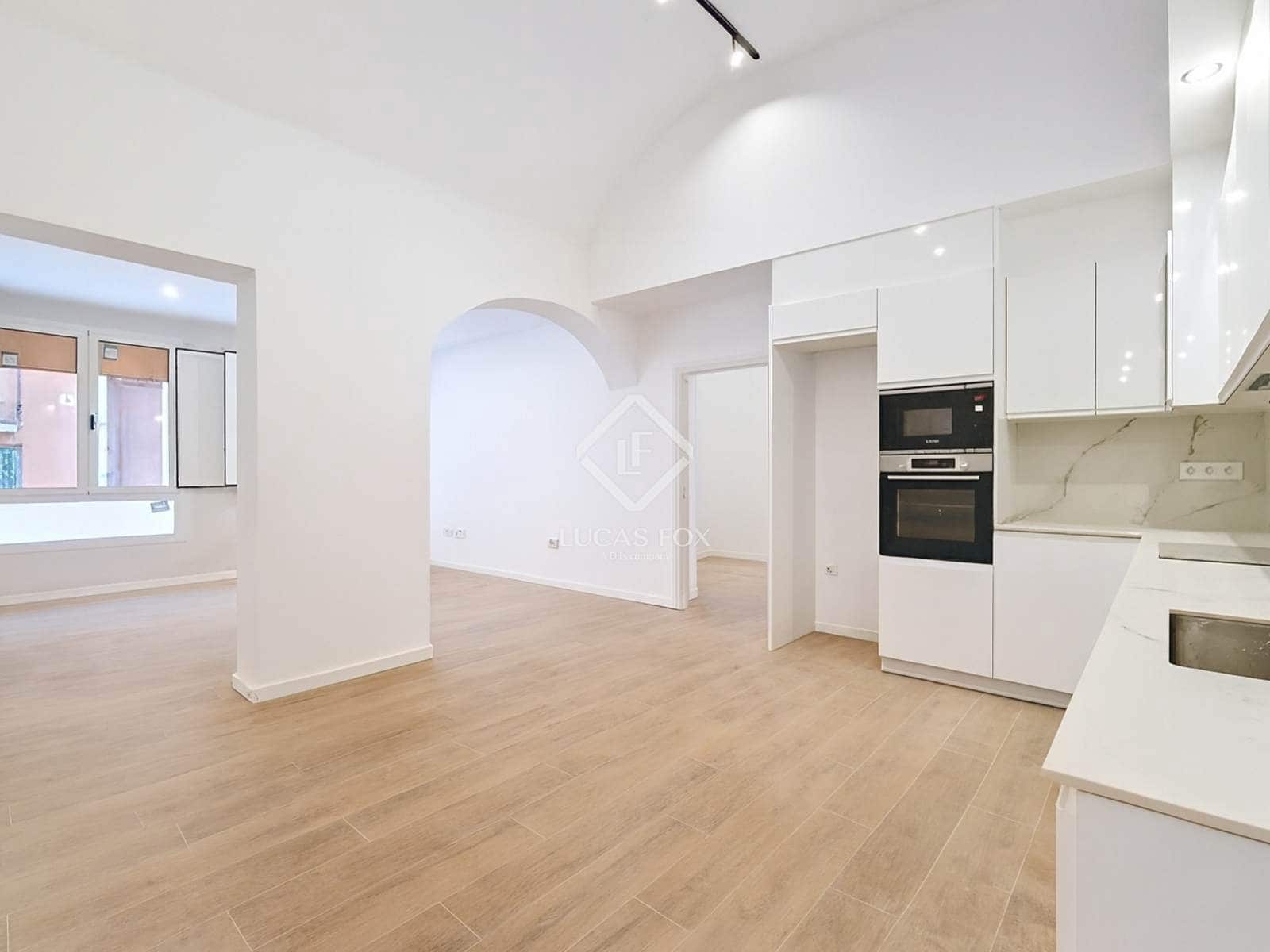 2 bedroom Apartment for sale in Vilanova i la Geltru - € 350,000 (Ref: 7837222)