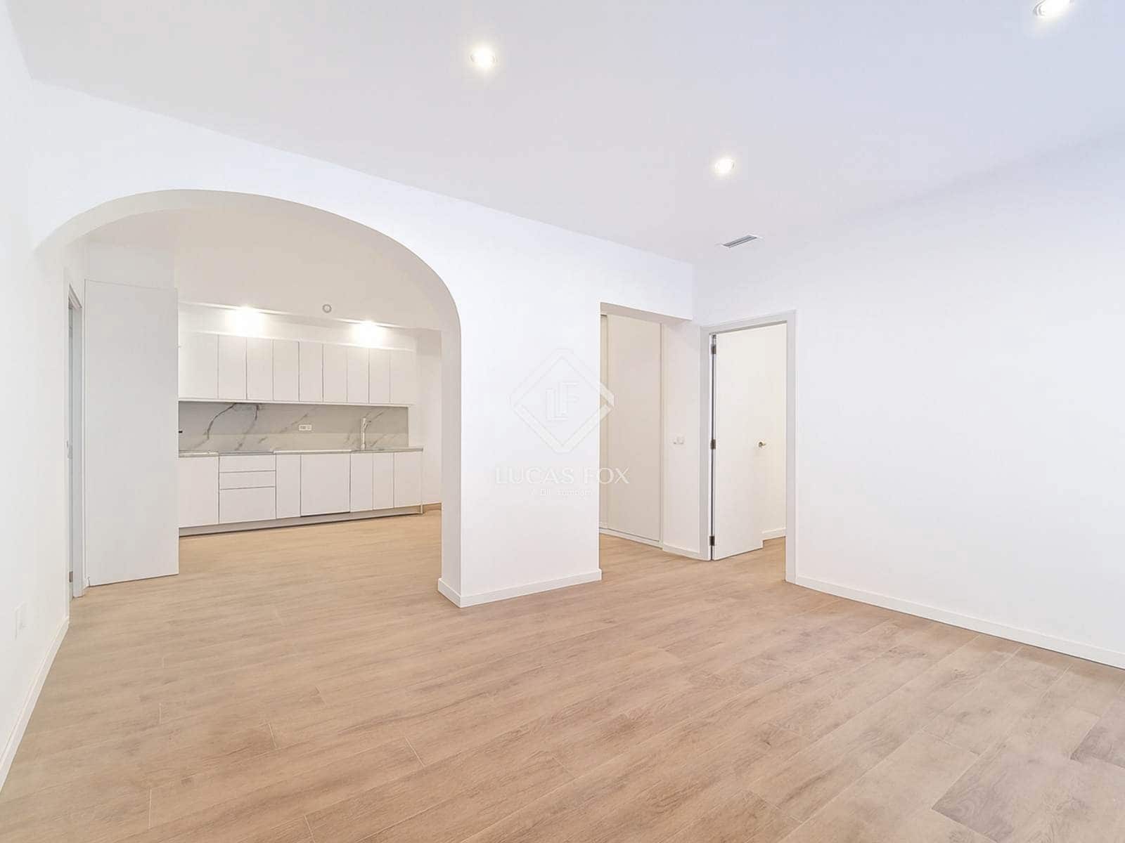 2 bedroom Apartment for sale in Vilanova i la Geltru - € 350,000 (Ref: 7837222)