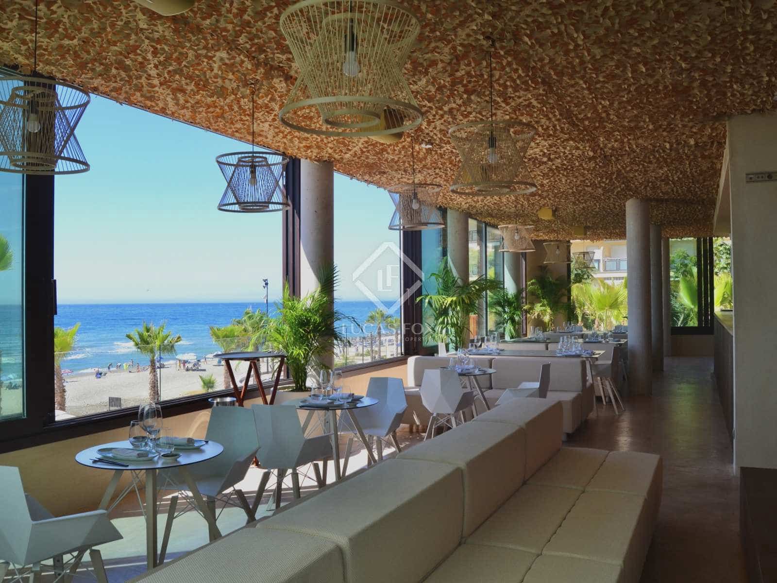 2 soverom Penthouse til salgs i Fuengirola med svømmebasseng - € 2 530 000 (Ref: 7841367)